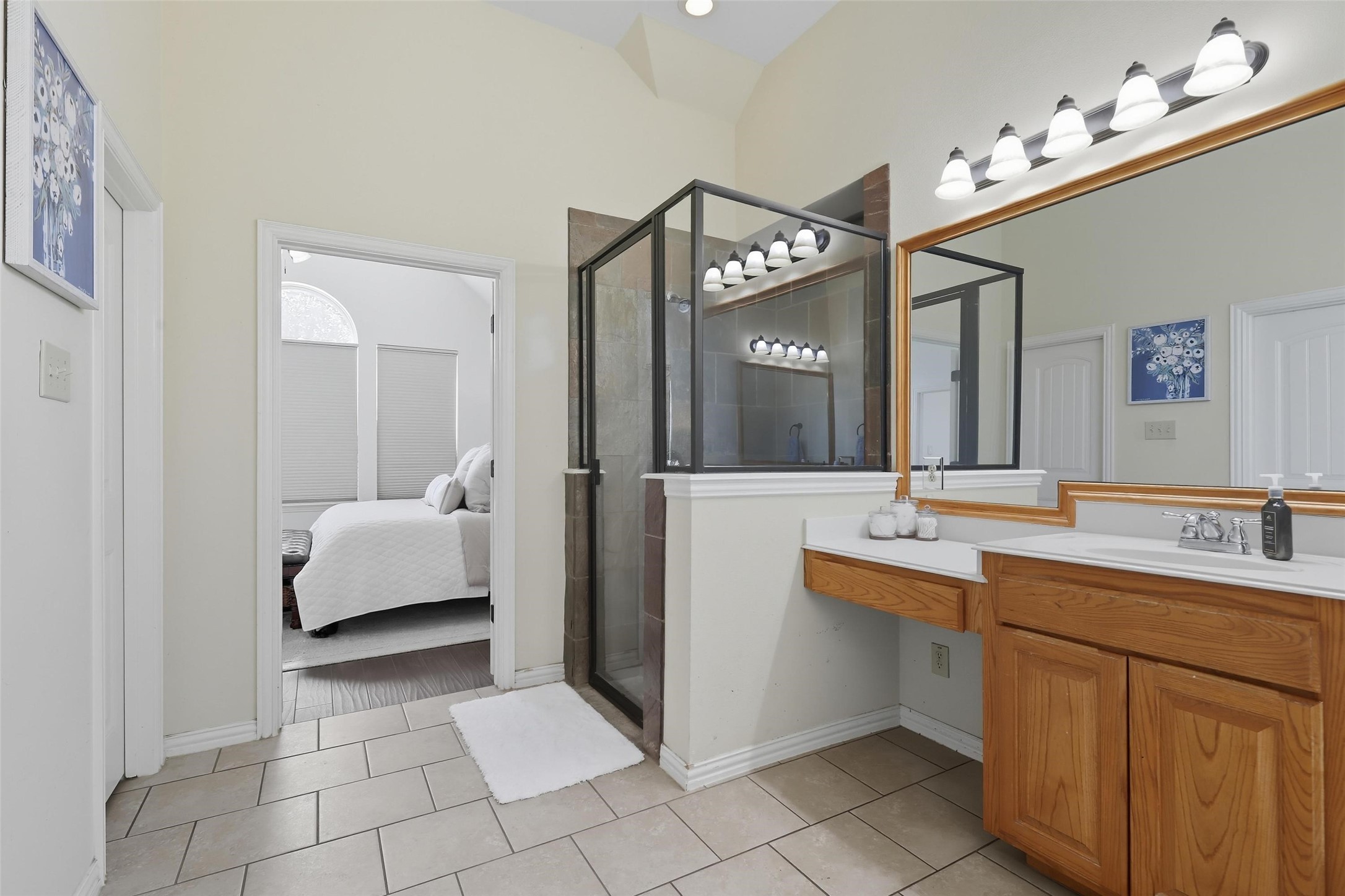 109 Diablo Drive Burleson TX 76028