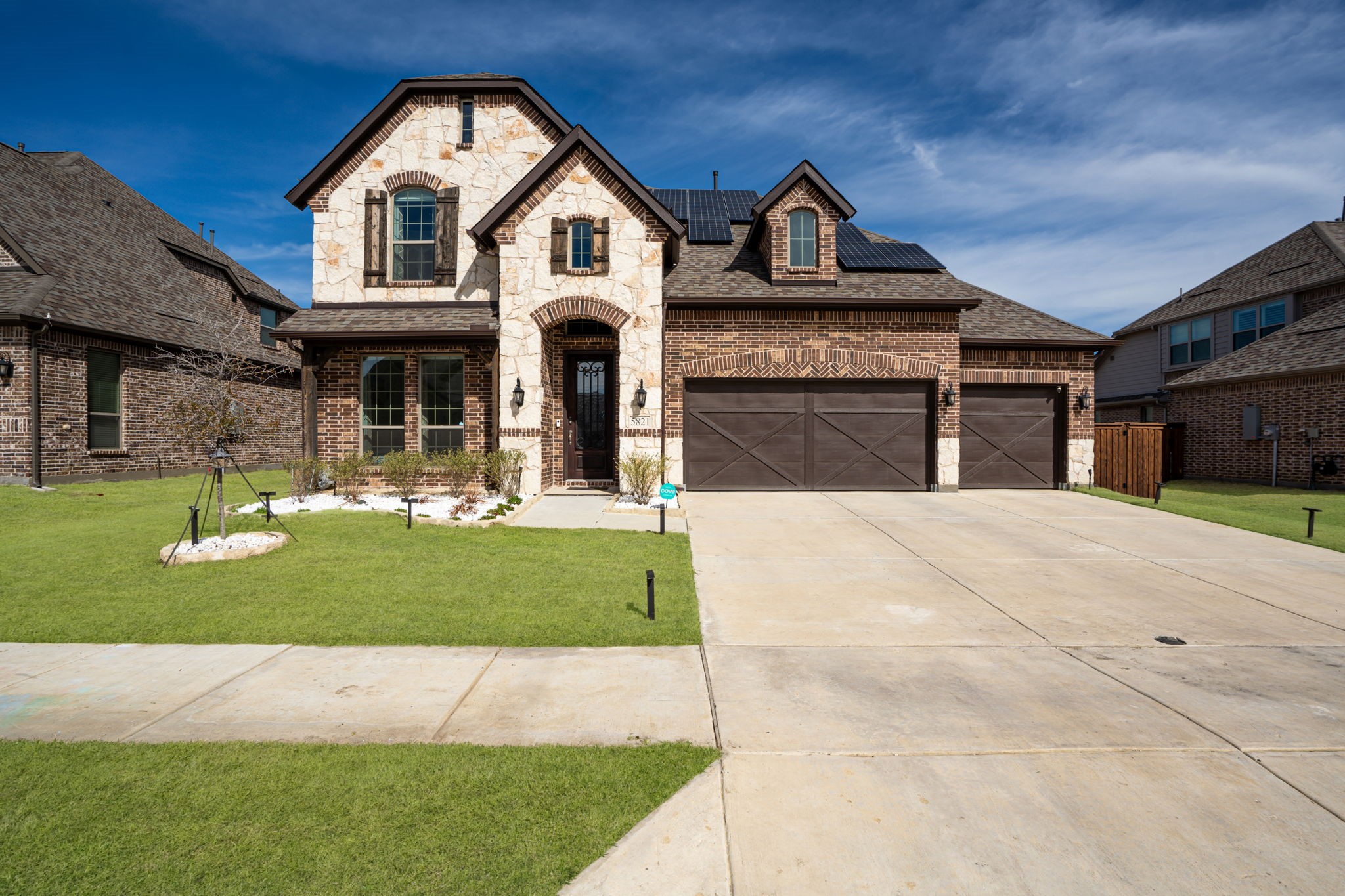 5821 Hightower Street Aubrey TX 76227