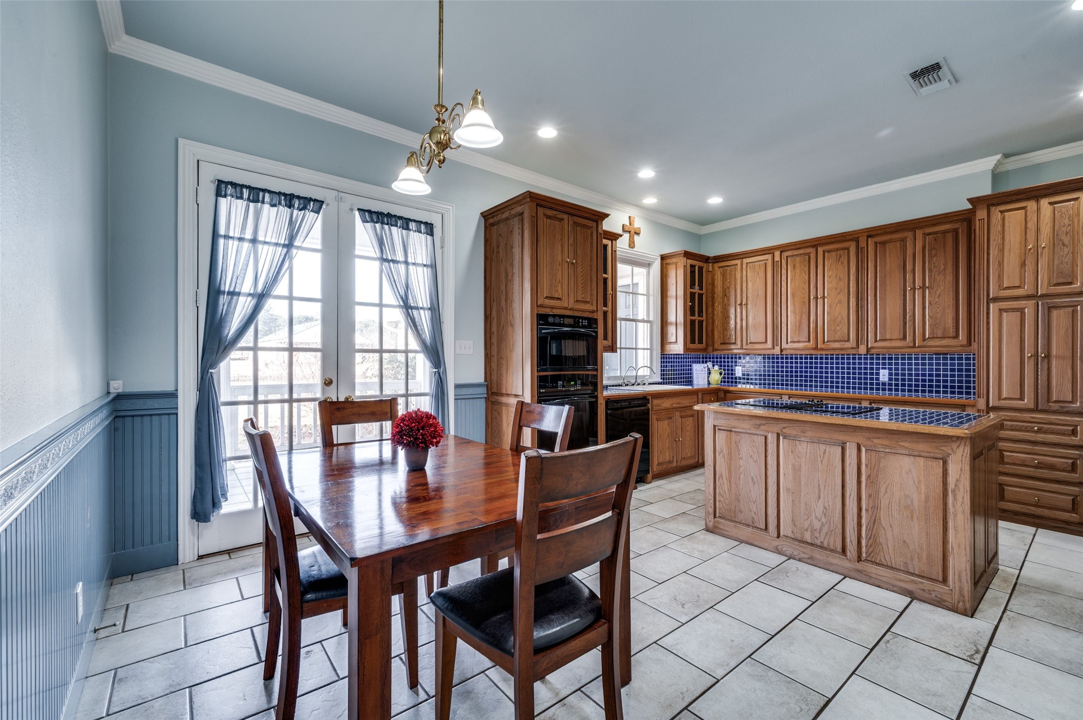 1827 Drive Sanders Road Aubrey TX 76227
