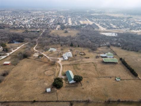 1827 Drive Sanders Road Aubrey TX 76227