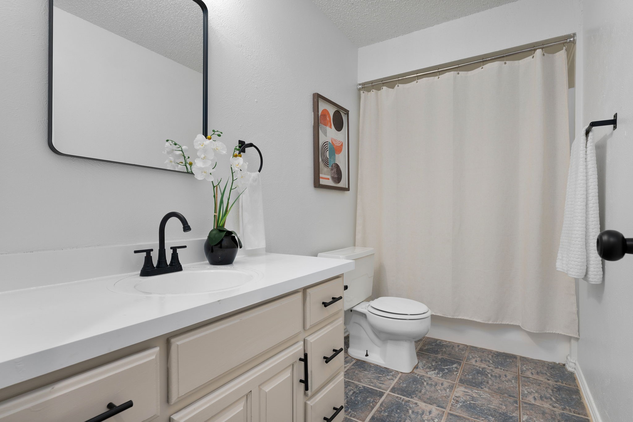 215 N Casa Grande Circle Duncanville TX 75116