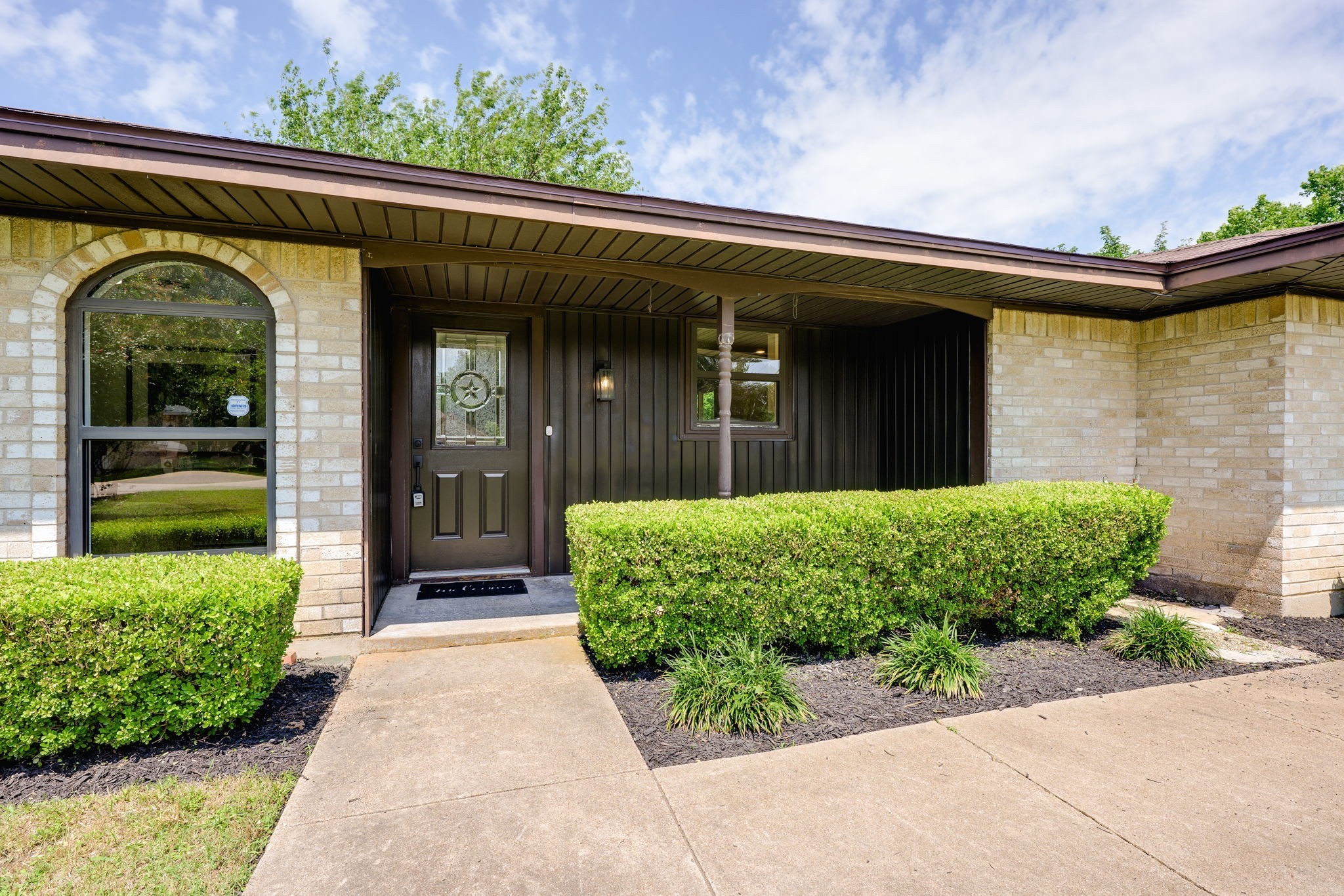 215 N Casa Grande Circle Duncanville TX 75116