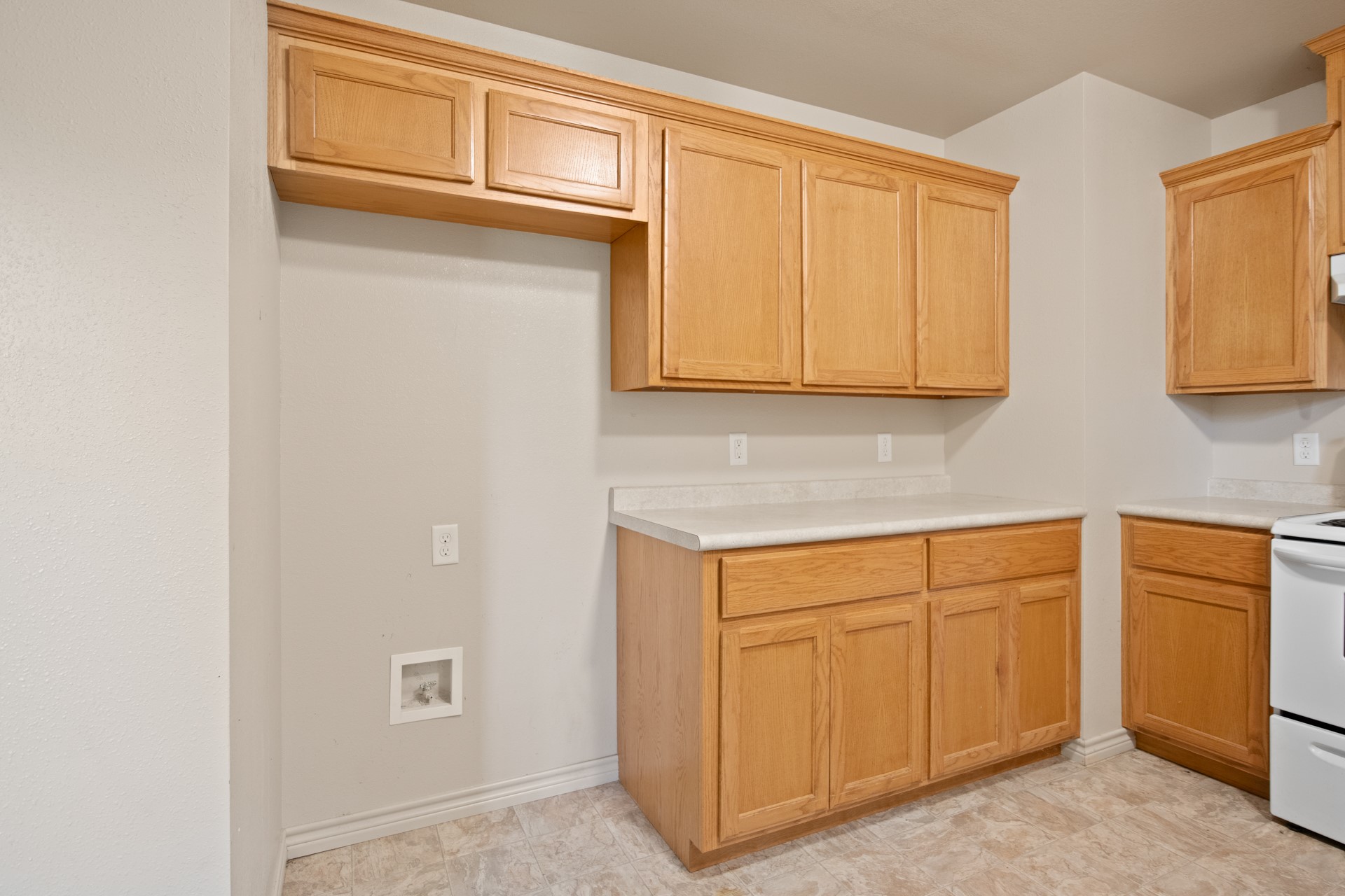 65 Rhyne Avinger TX 75630