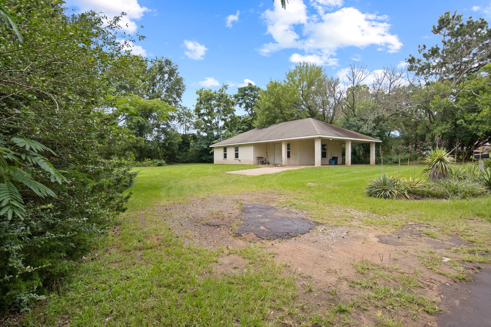 65 Rhyne Avinger TX 75630