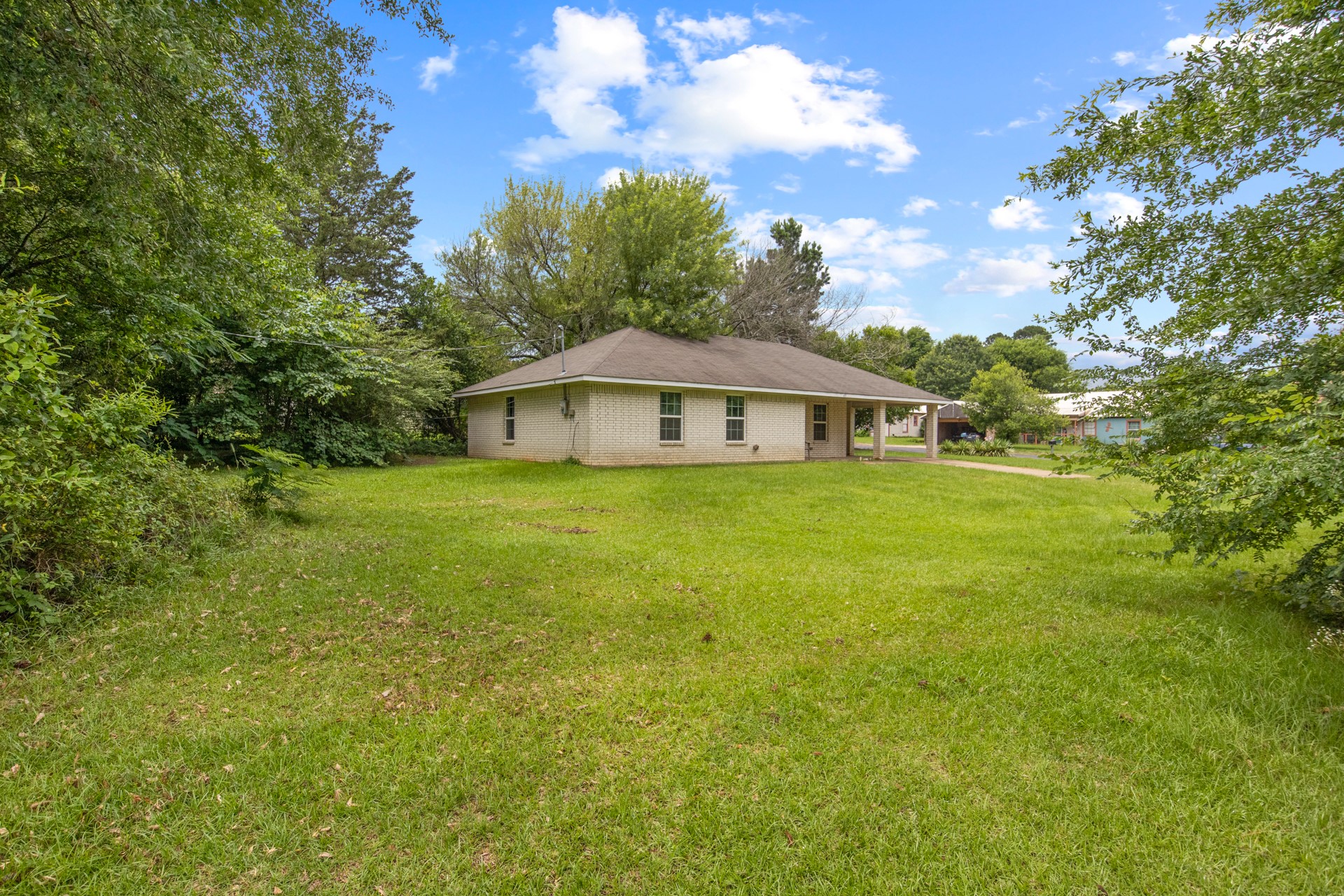 65 Rhyne Avinger TX 75630