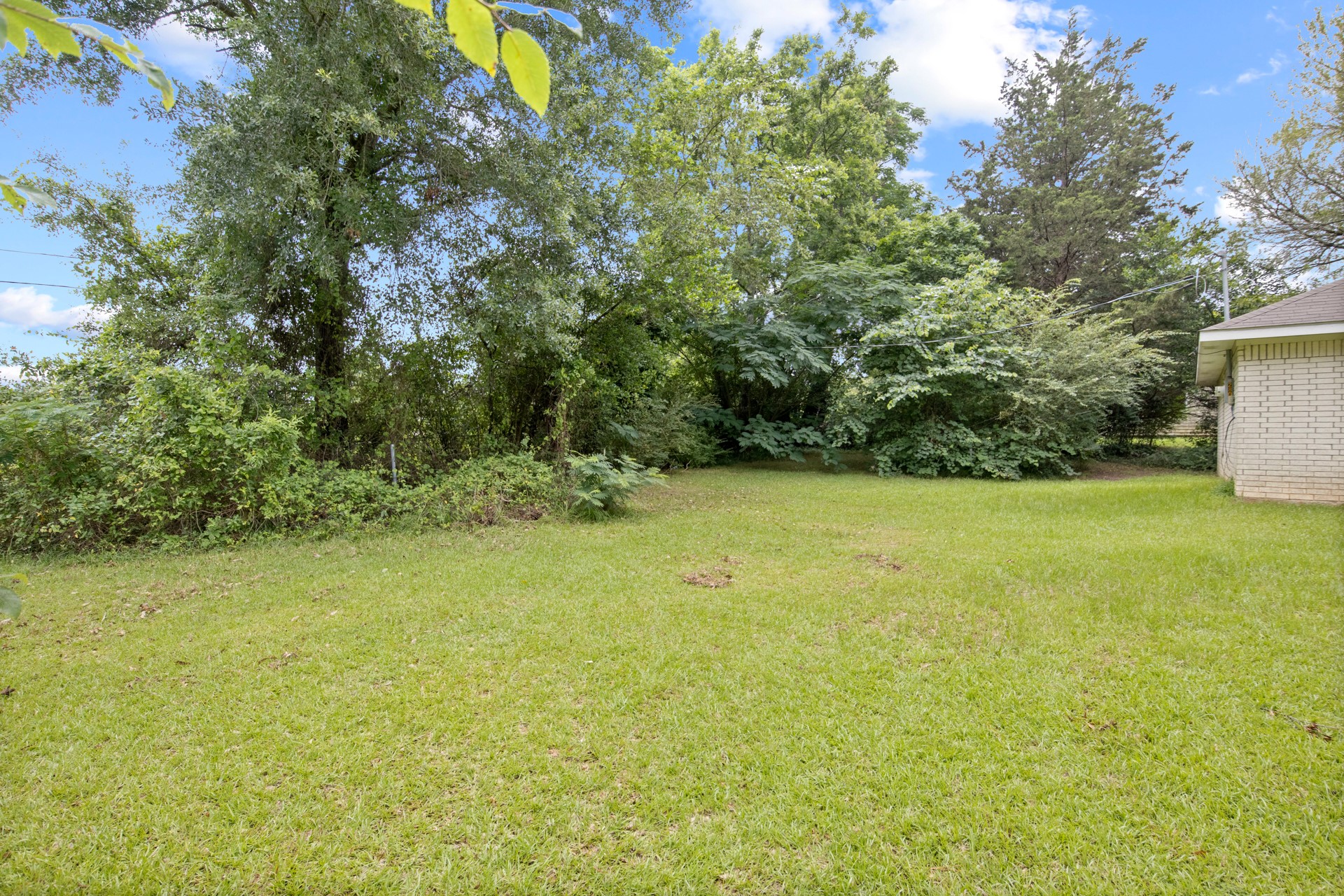 65 Rhyne Avinger TX 75630