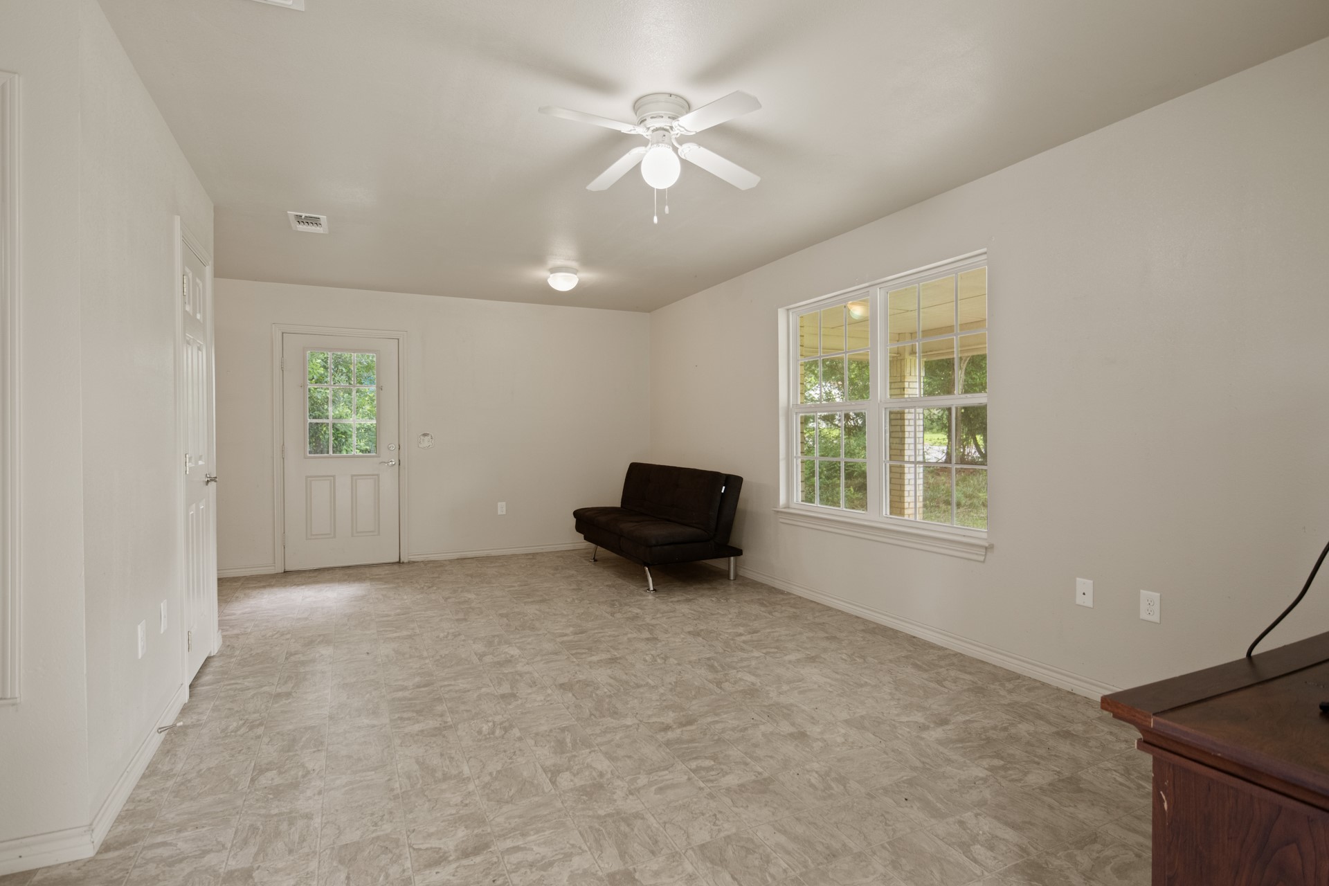 65 Rhyne Avinger TX 75630