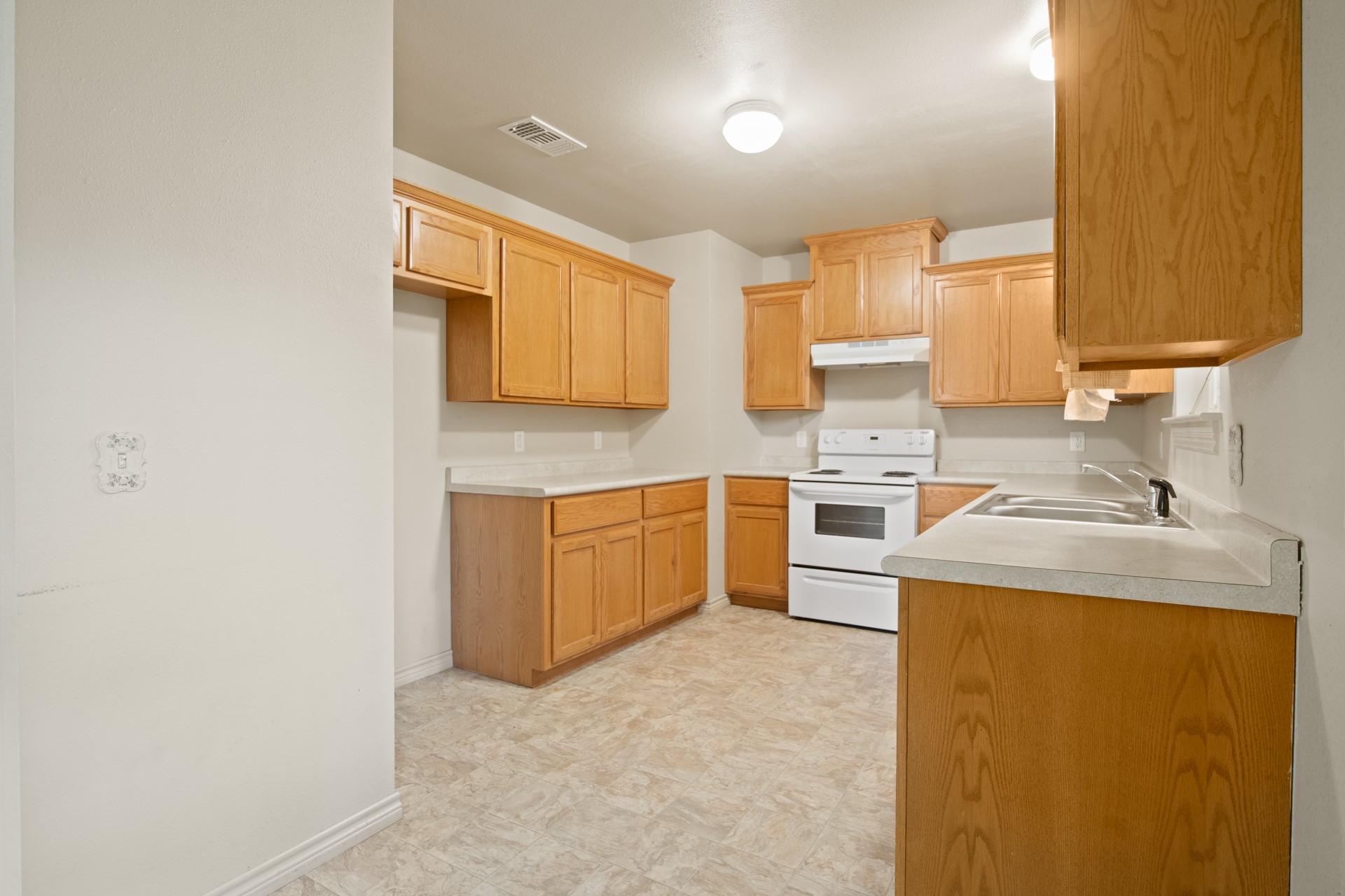 65 Rhyne Avinger TX 75630
