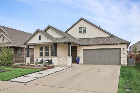 4540 Hemingway Avenue Aubrey TX 76227