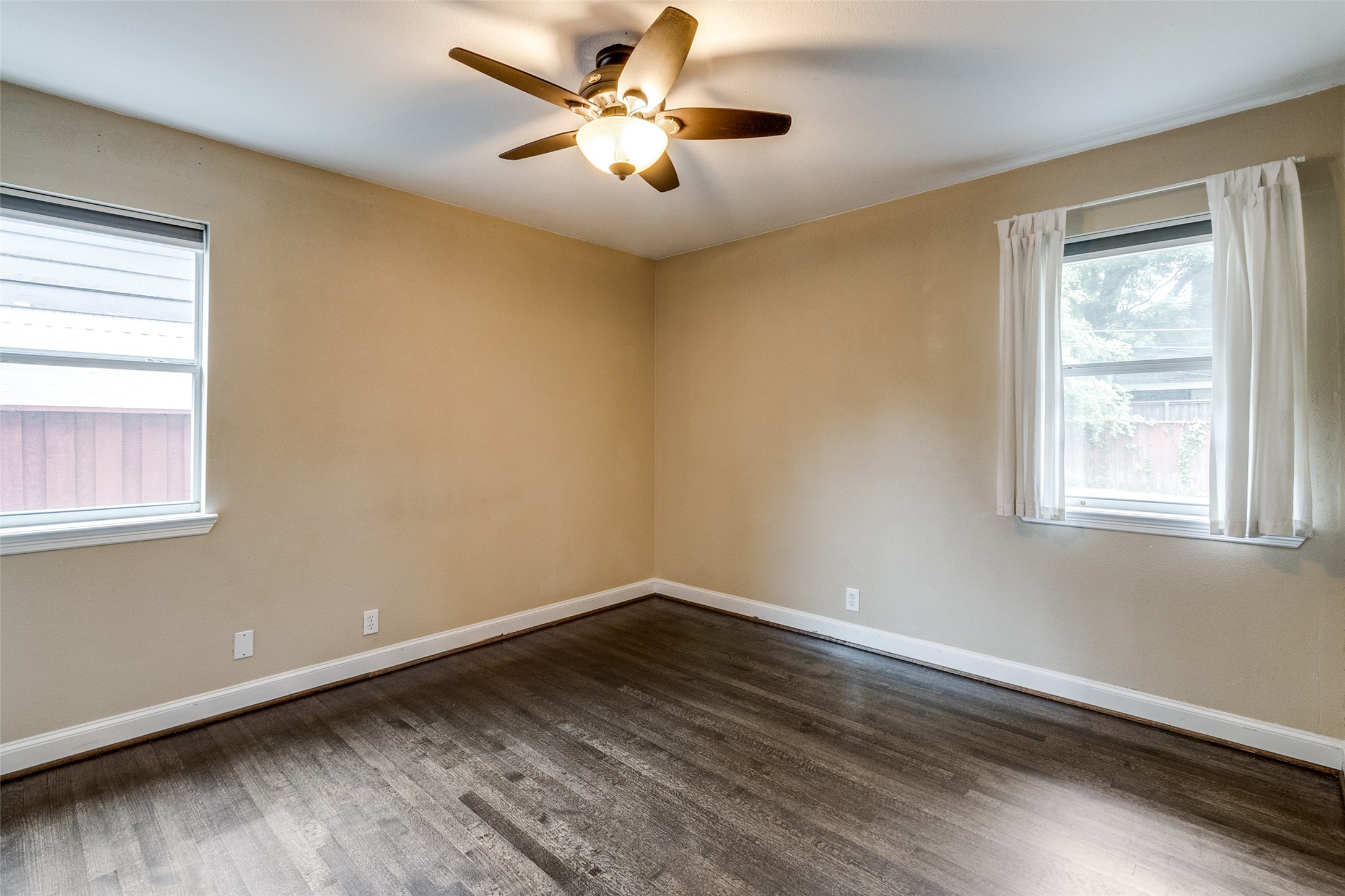 7003 Bucknell Drive Dallas TX 75214