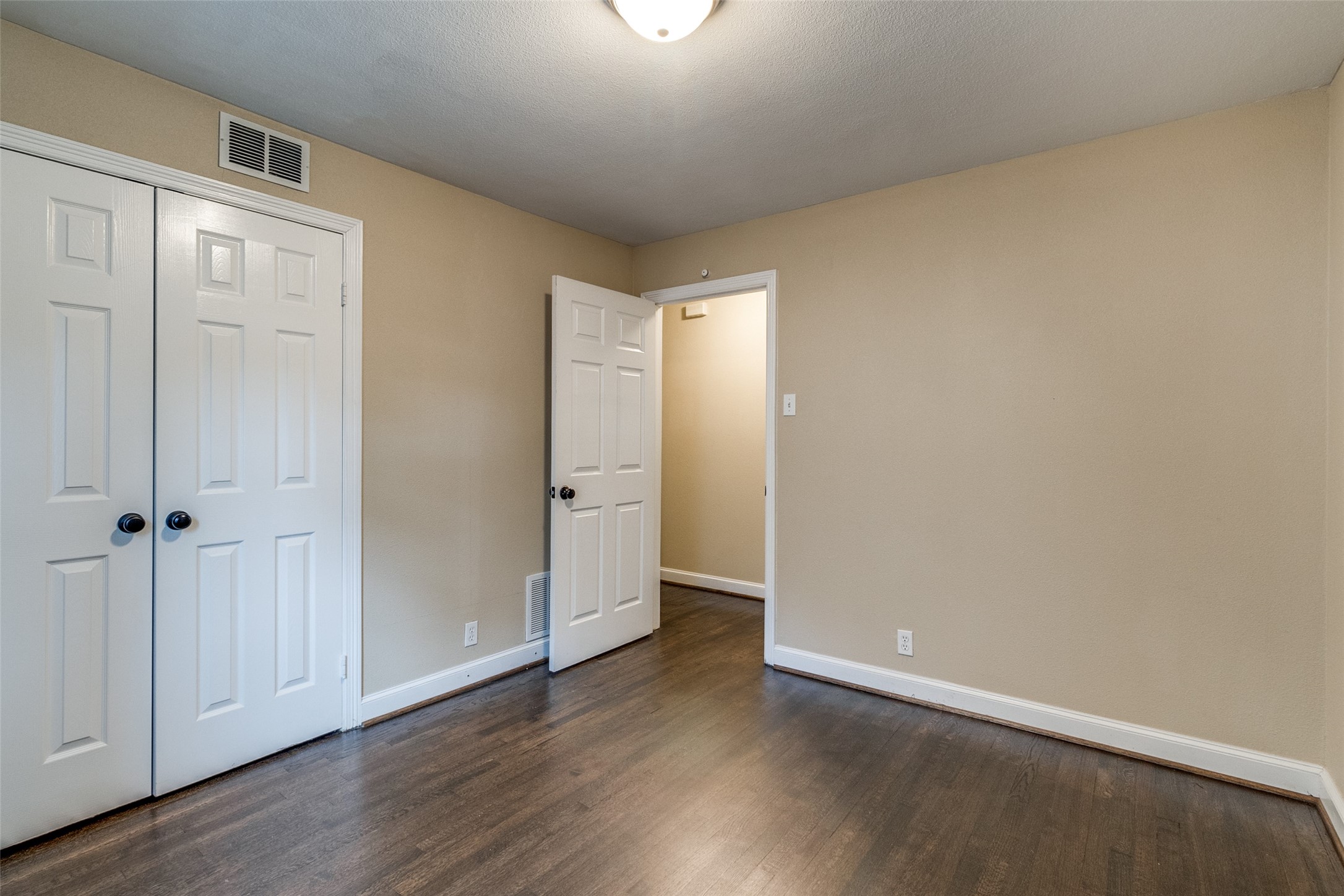7003 Bucknell Drive Dallas TX 75214
