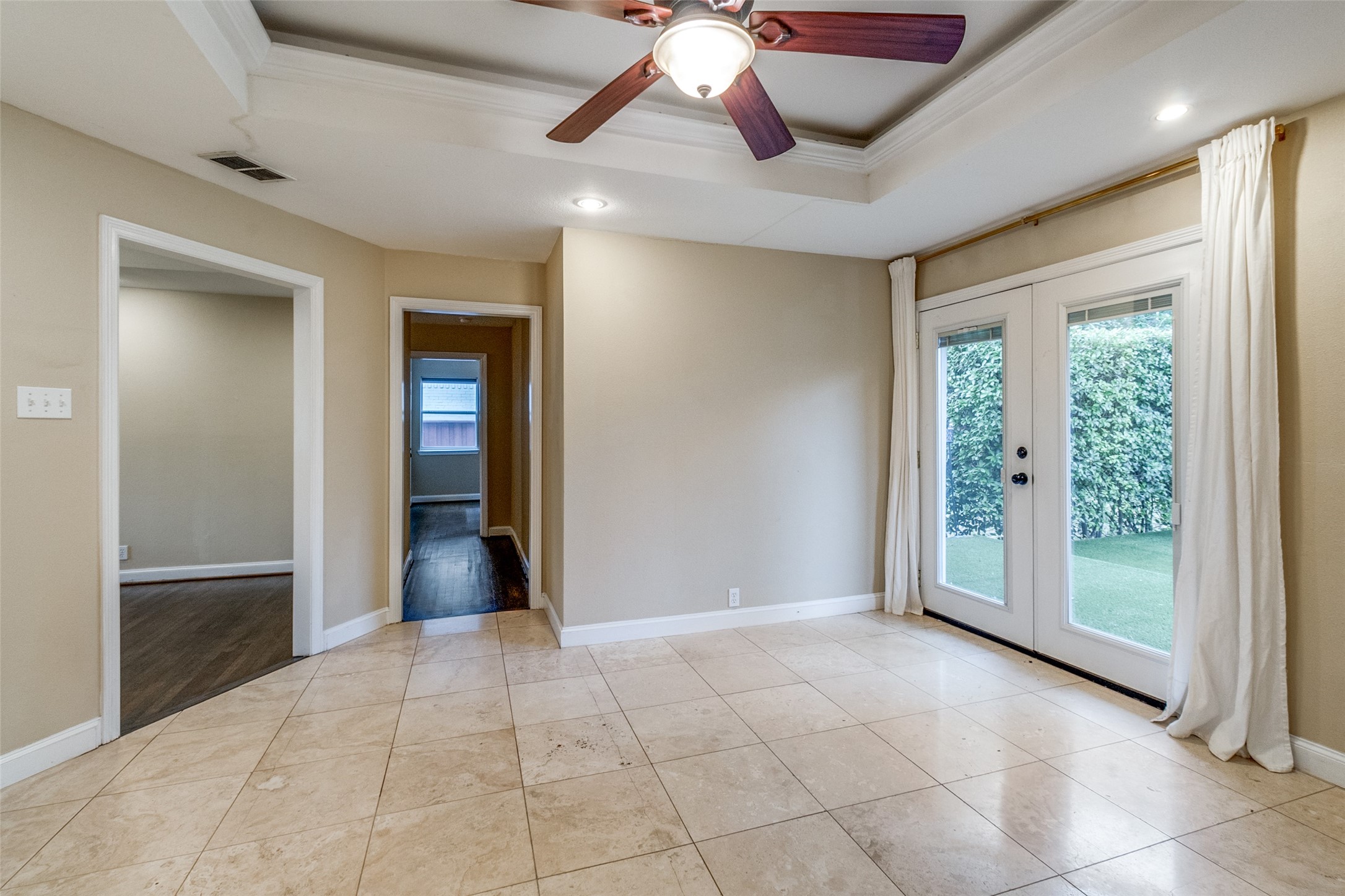 7003 Bucknell Drive Dallas TX 75214