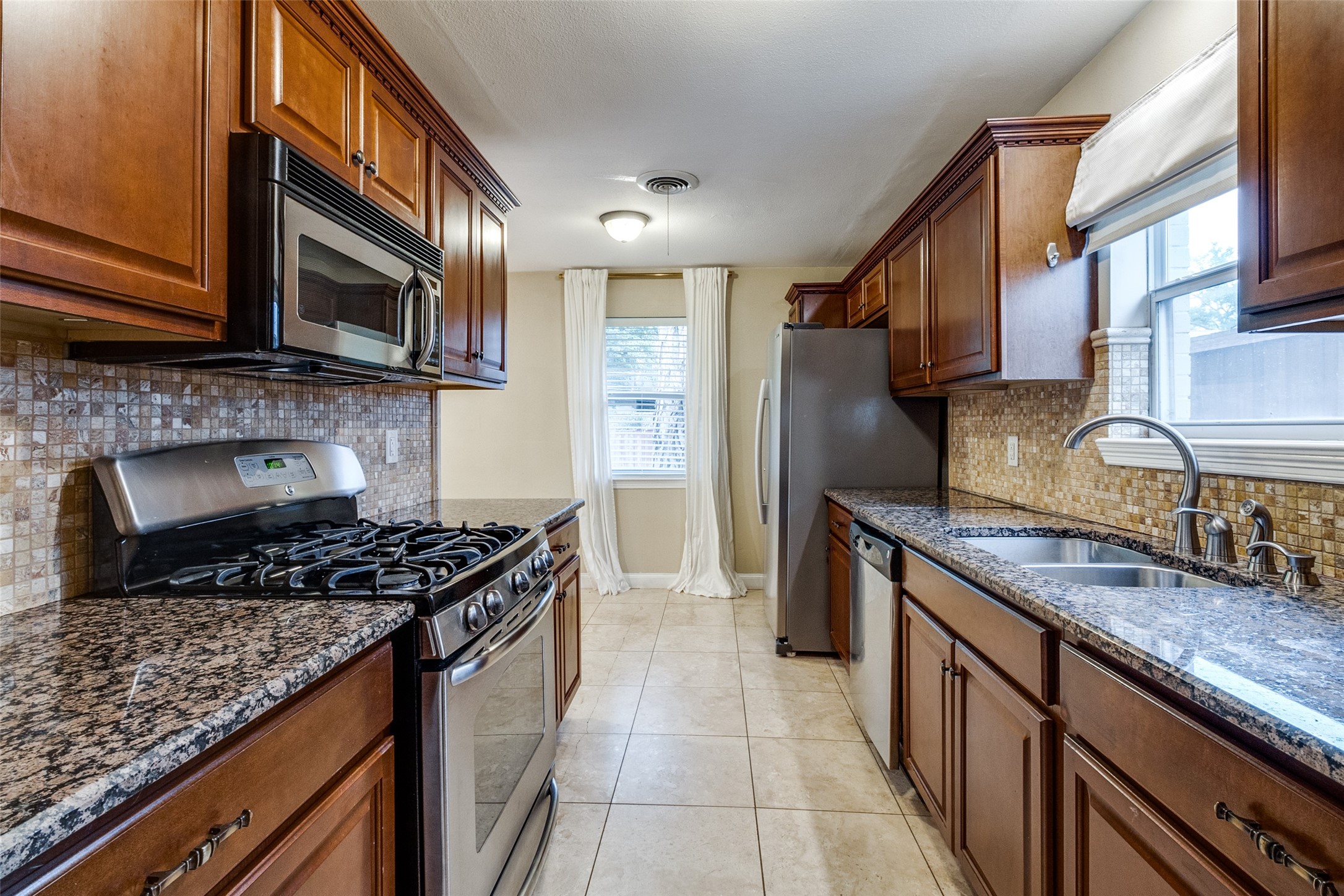 7003 Bucknell Drive Dallas TX 75214
