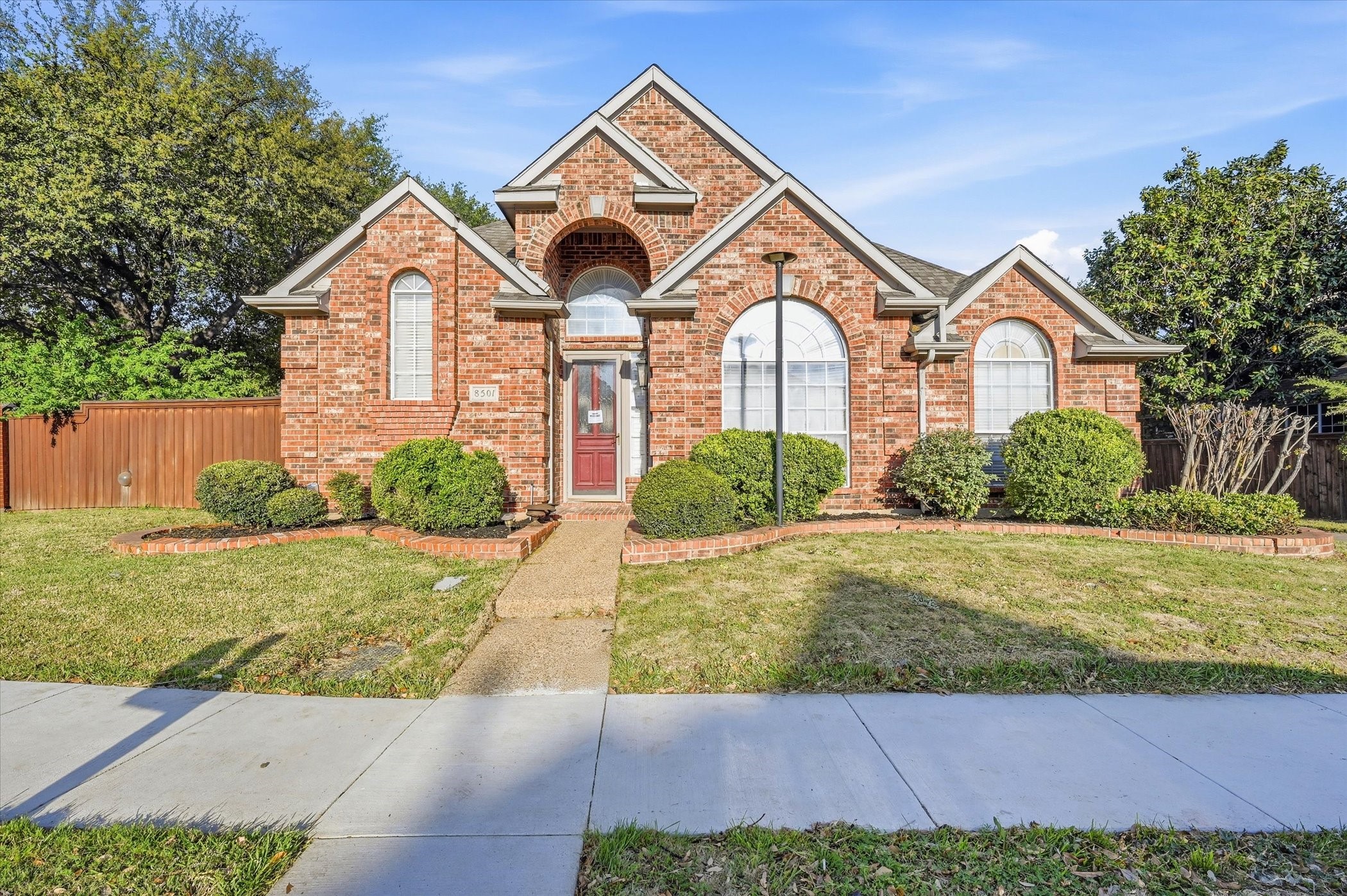 8501 Mustang Drive Irving TX 75063