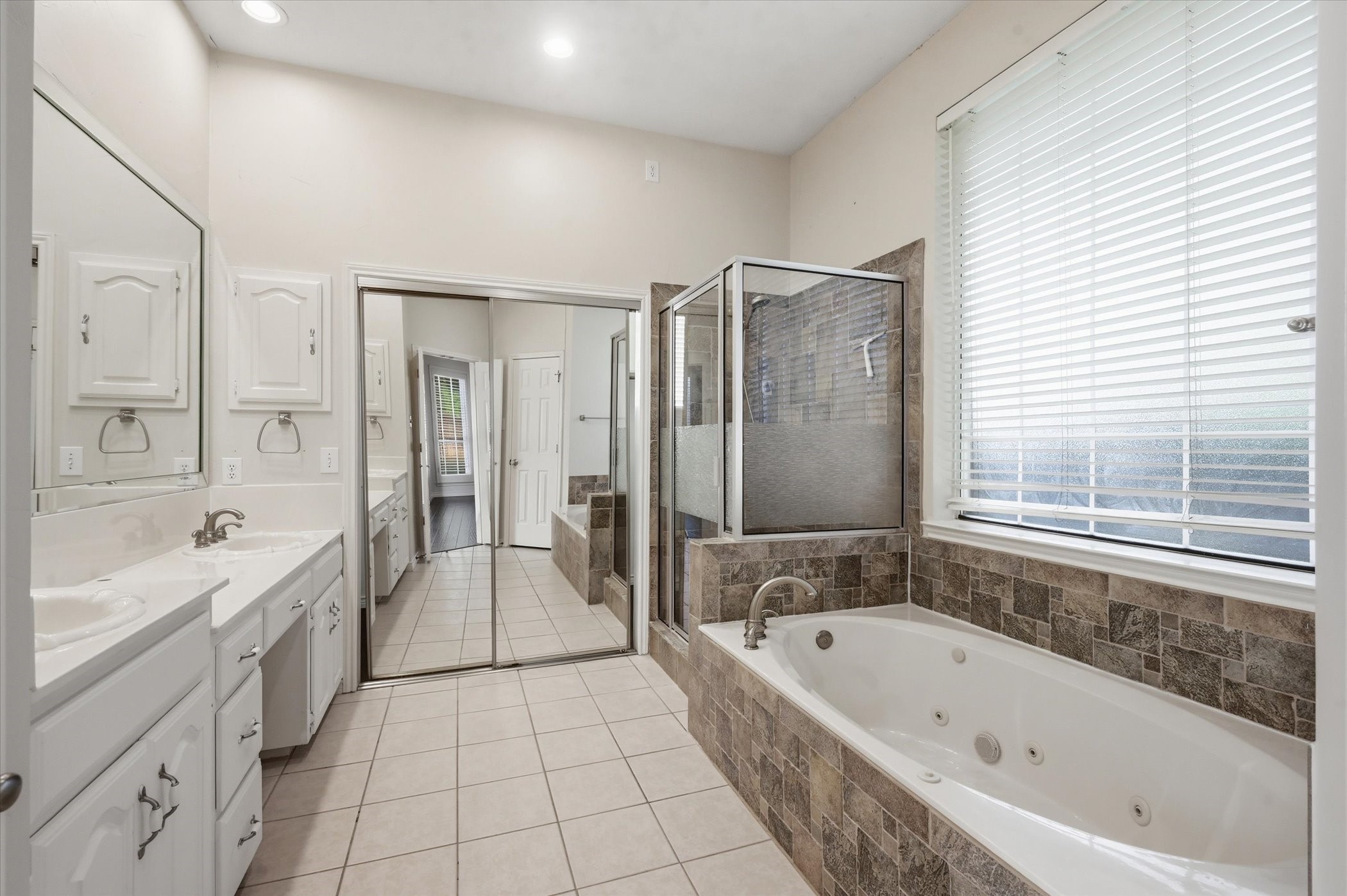 8501 Mustang Drive Irving TX 75063