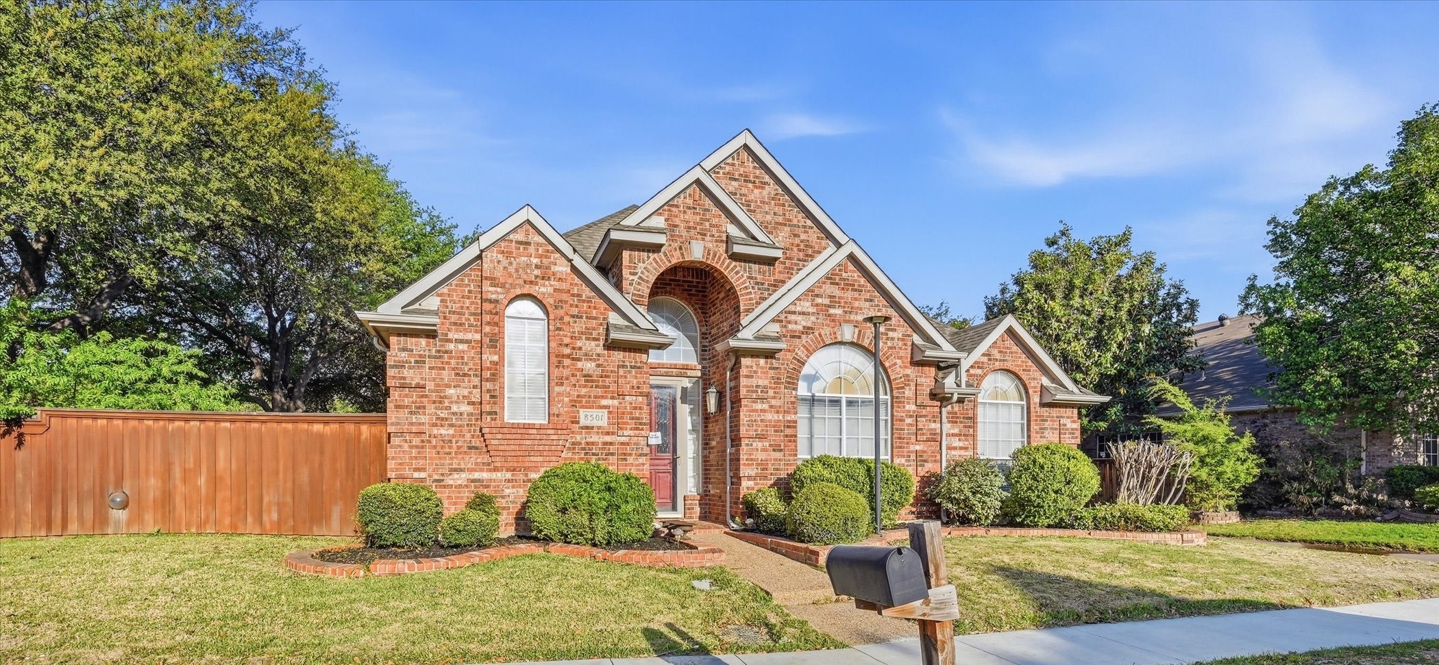 8501 Mustang Drive Irving TX 75063
