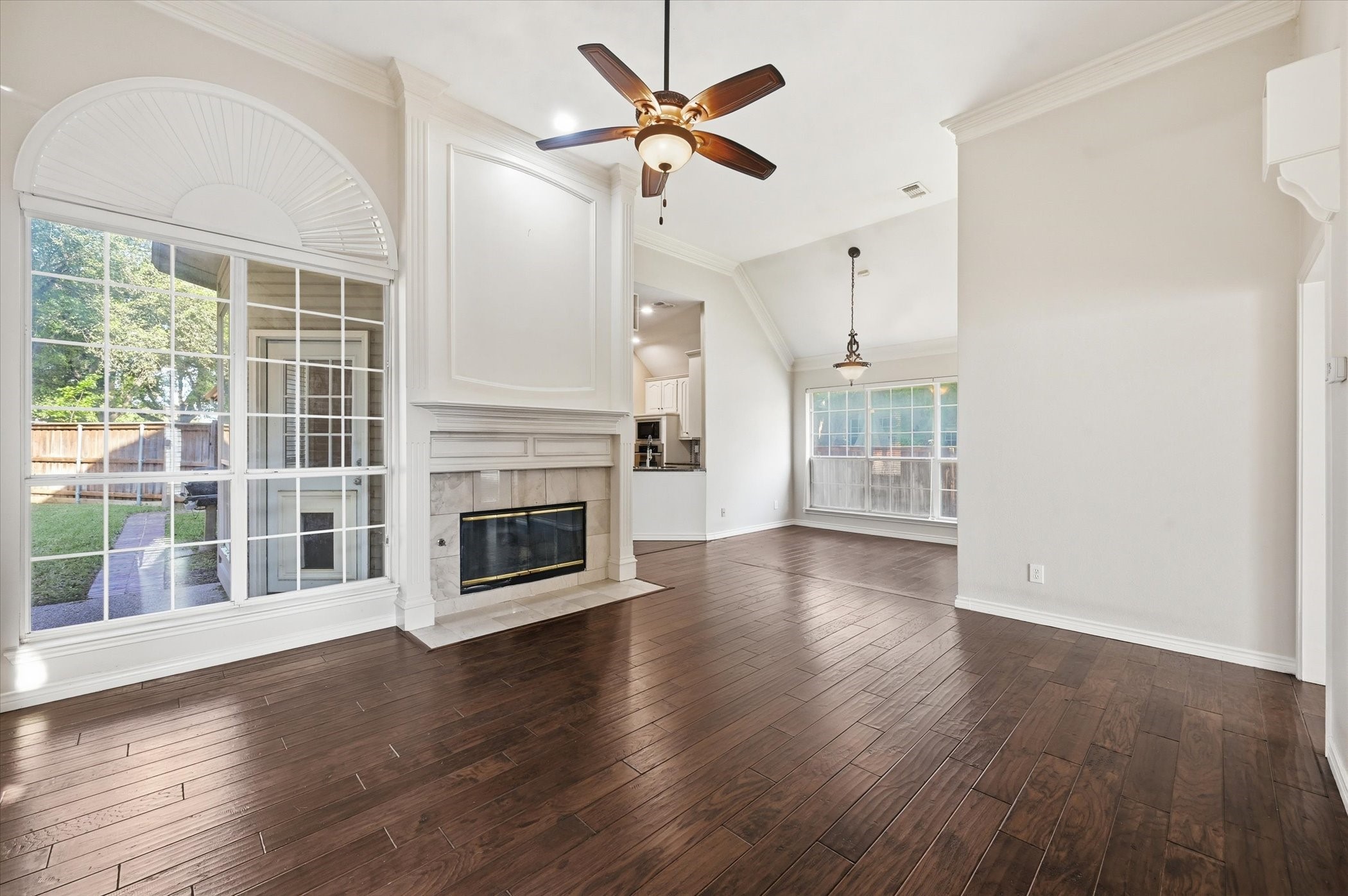 8501 Mustang Drive Irving TX 75063