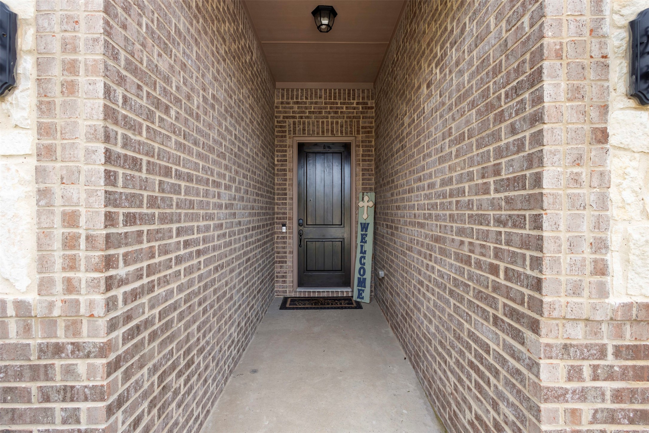 806 Summer Grove Drive Midlothian TX 76065