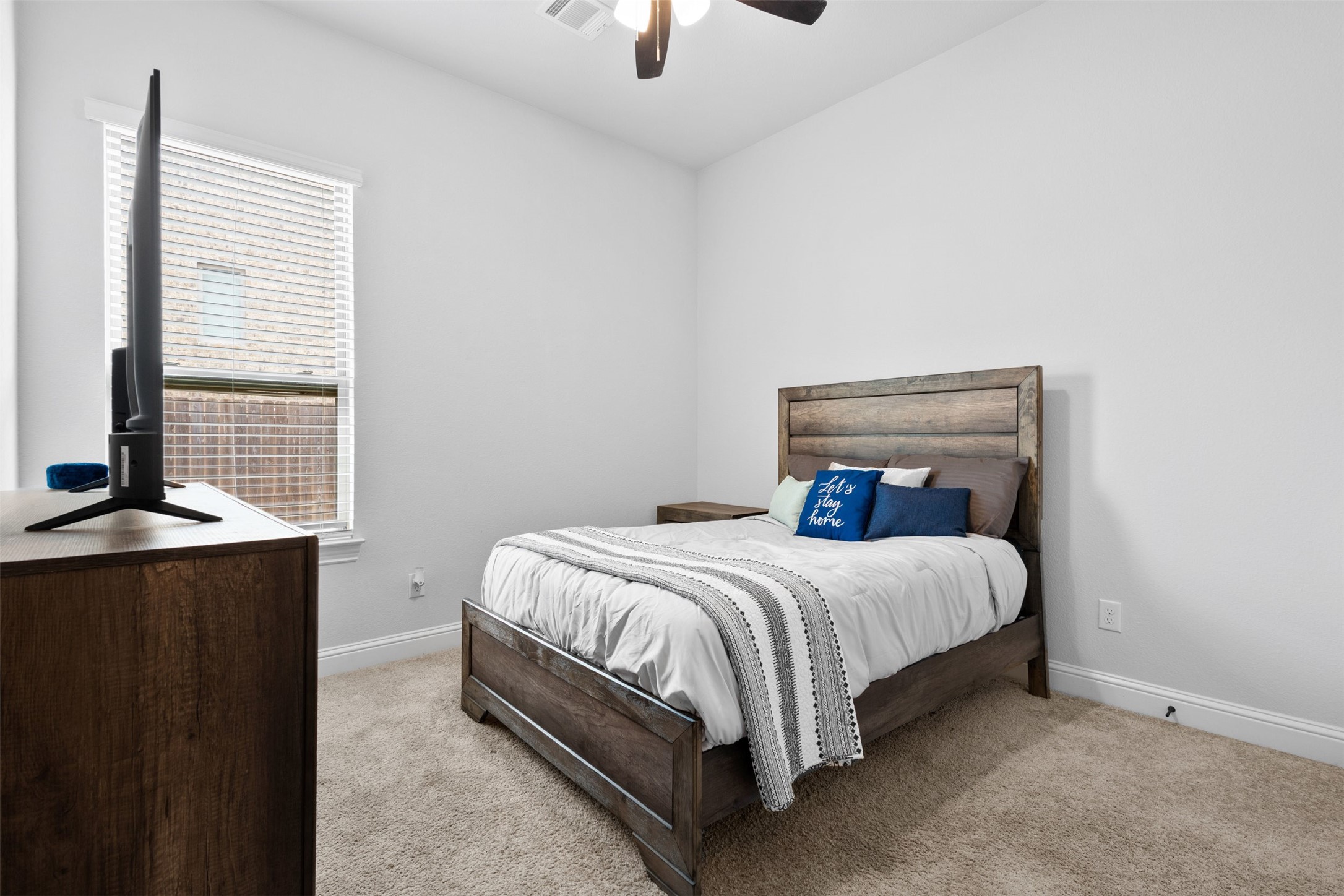 806 Summer Grove Drive Midlothian TX 76065