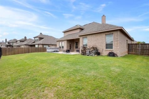806 Summer Grove Drive Midlothian TX 76065