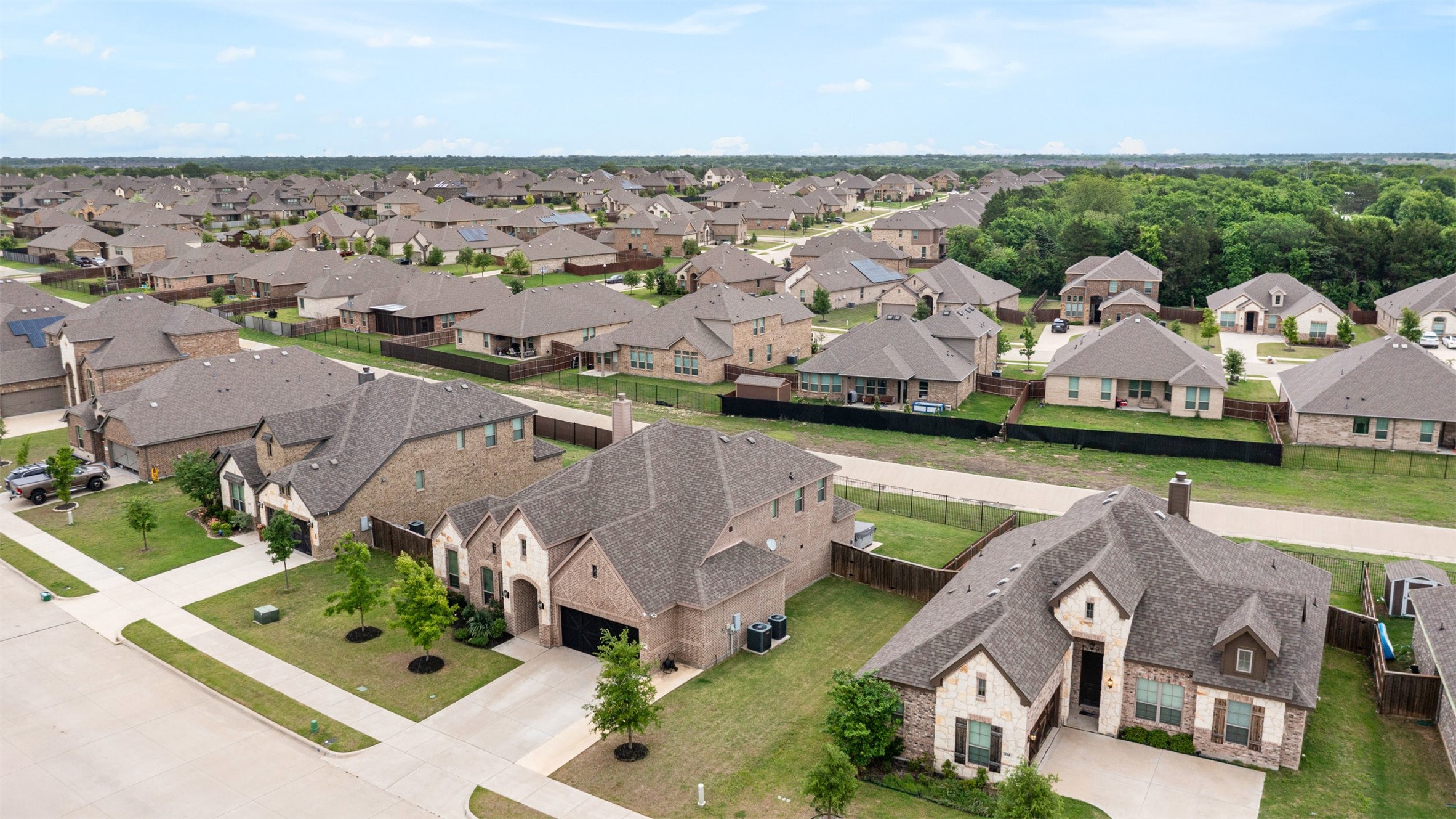 806 Summer Grove Drive Midlothian TX 76065