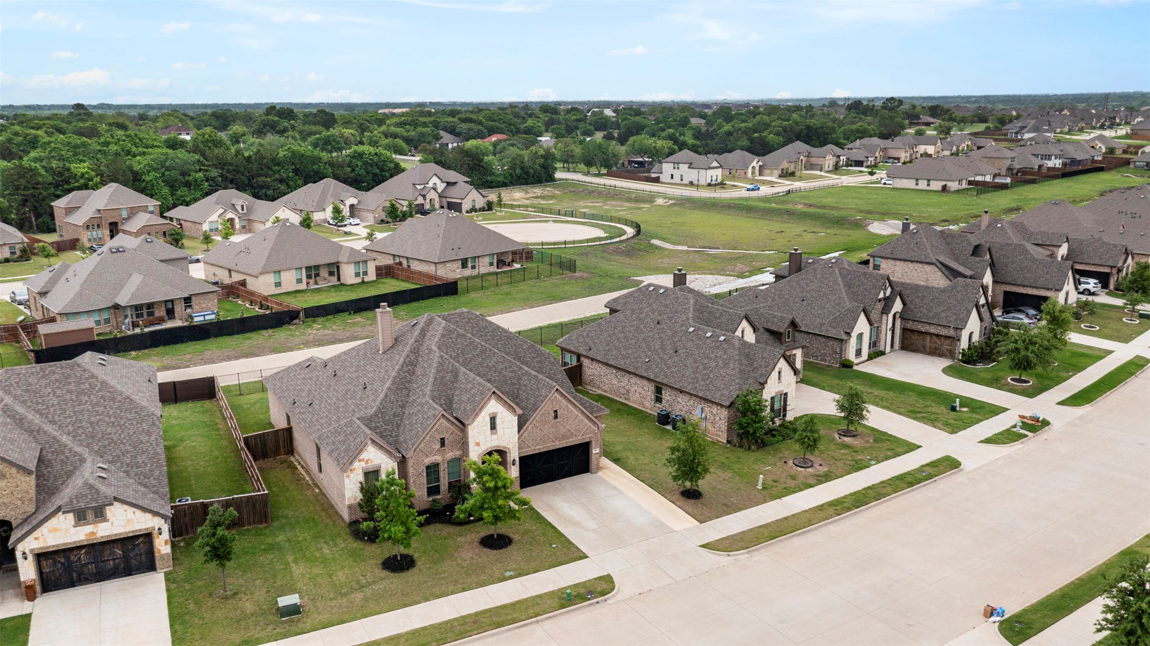 806 Summer Grove Drive Midlothian TX 76065