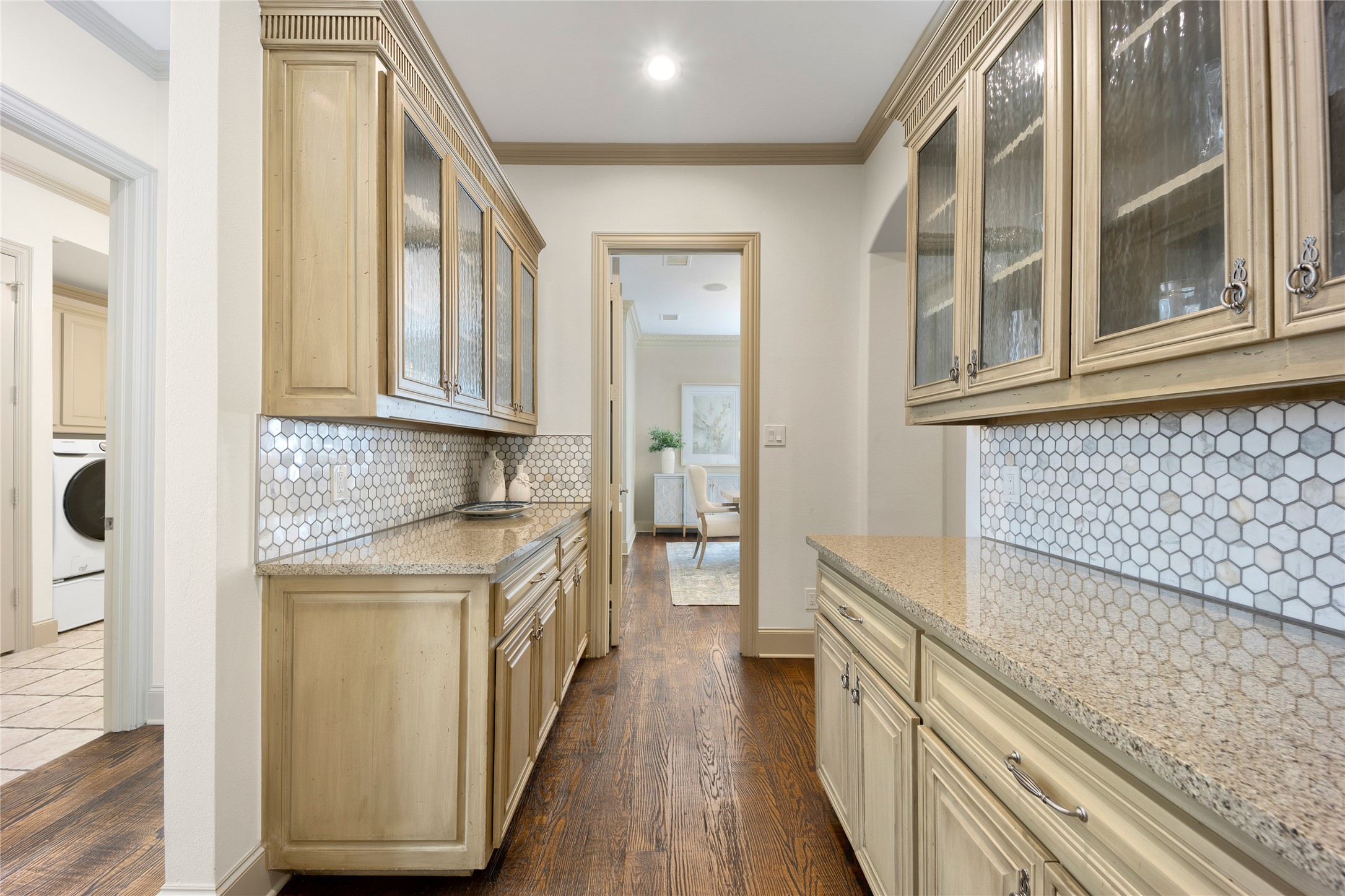 6615 Meadow Road Dallas TX 75230