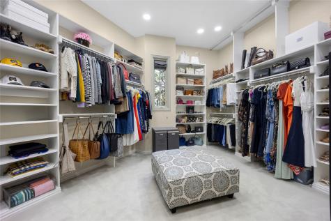 6615 Meadow Road Dallas TX 75230