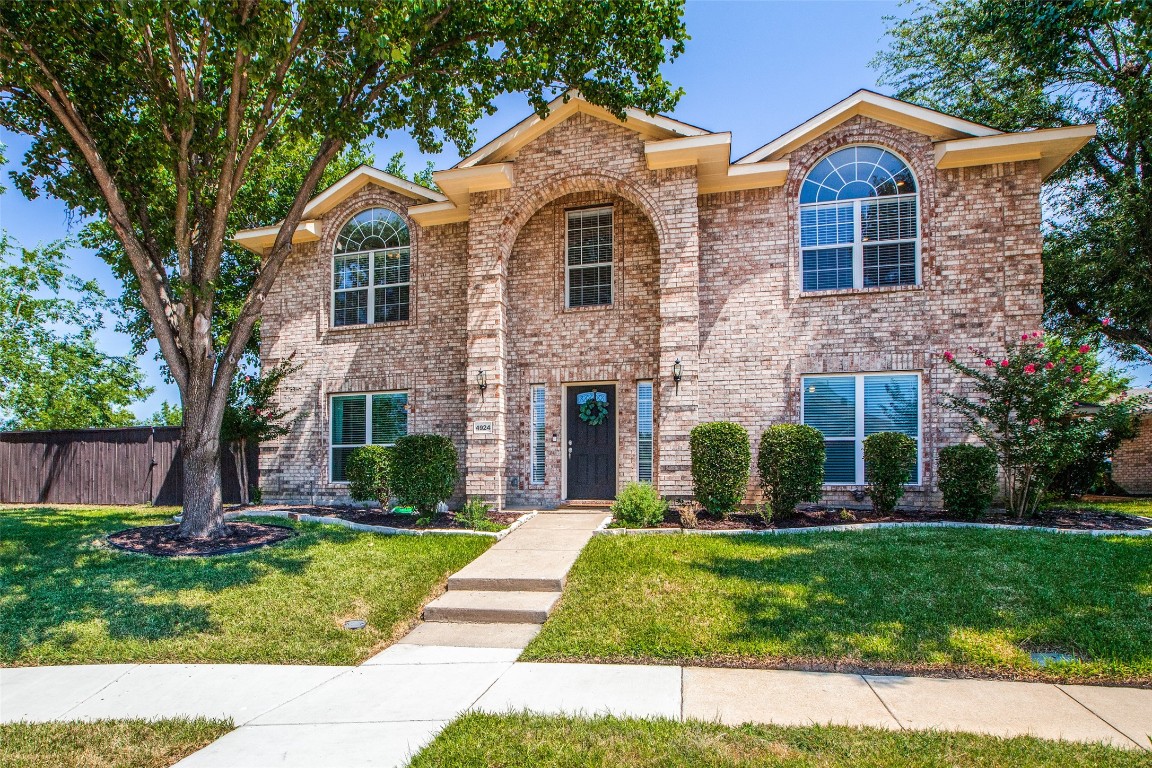 4924 Spanishmoss Drive Mckinney TX 75070