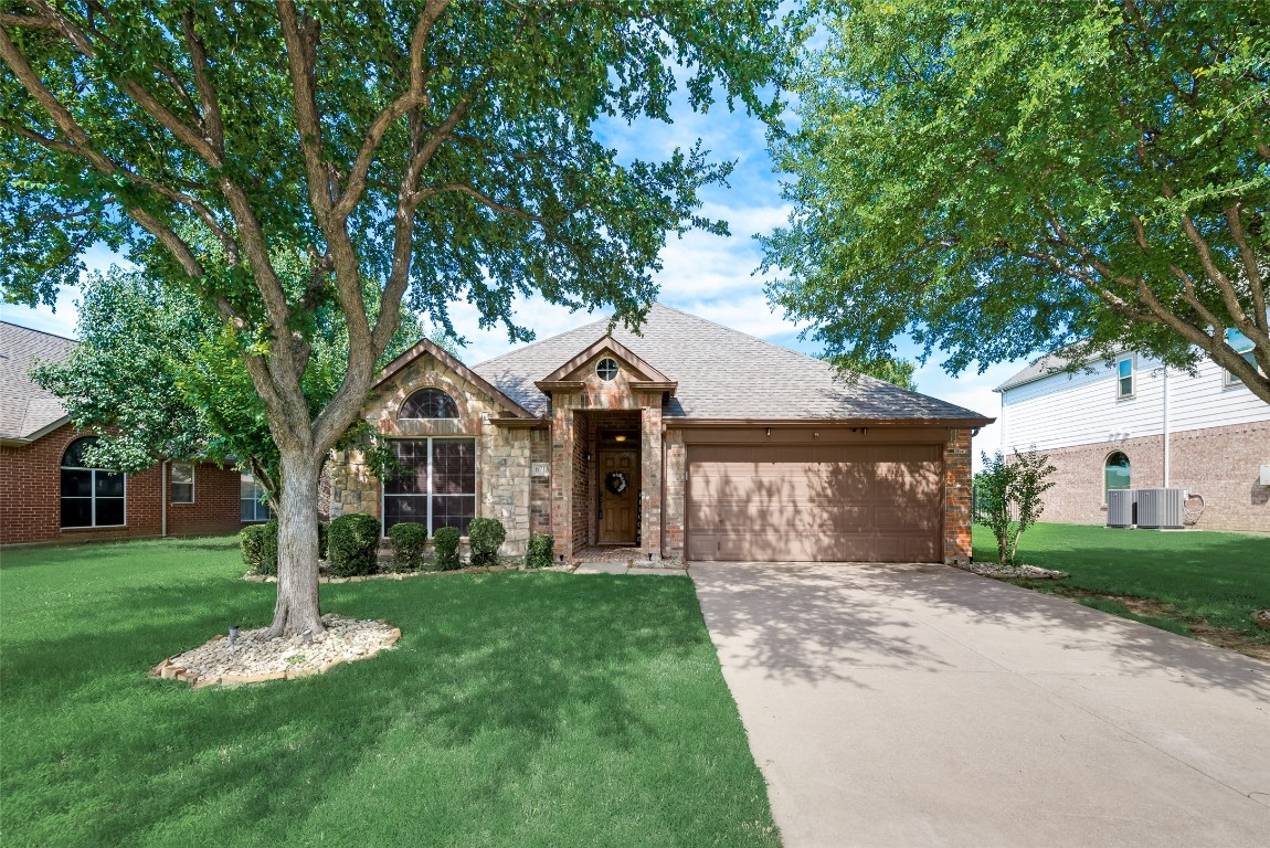 6713 Alderbrook Drive Denton TX 76210