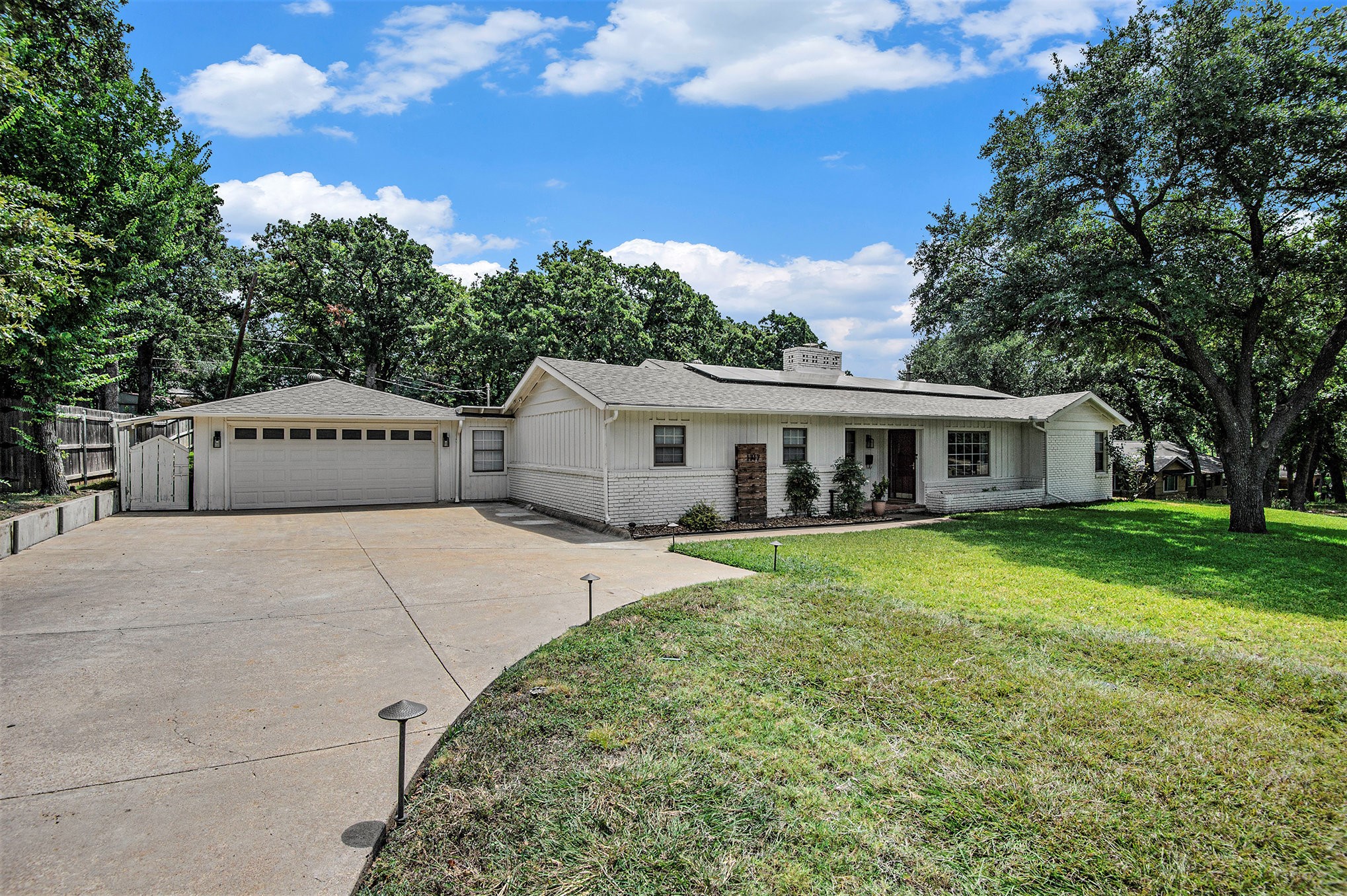 1717 Weiler Boulevard Fort Worth TX 76112