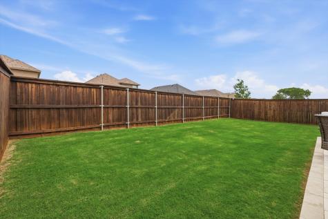 405 Hummingbird Drive Celina TX 75009