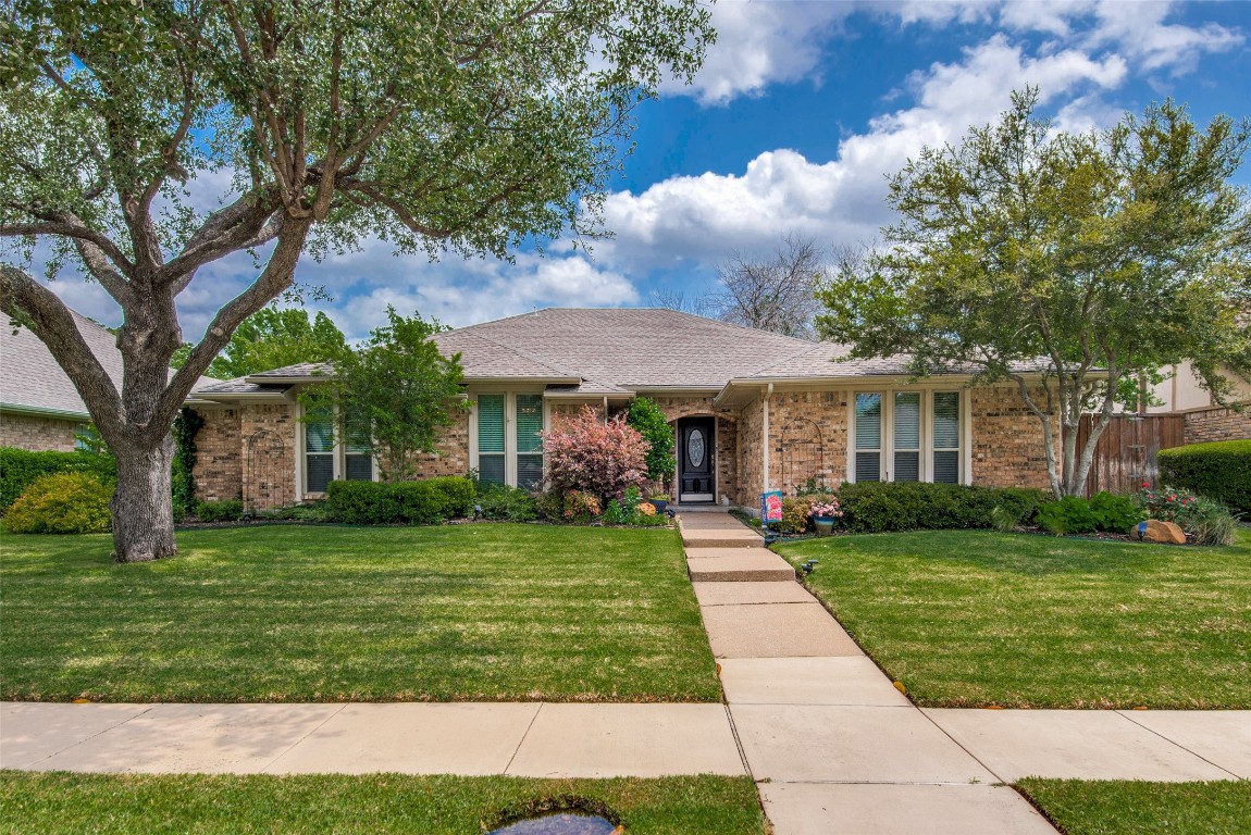 2525 Nature Bend Lane Carrollton TX 75006