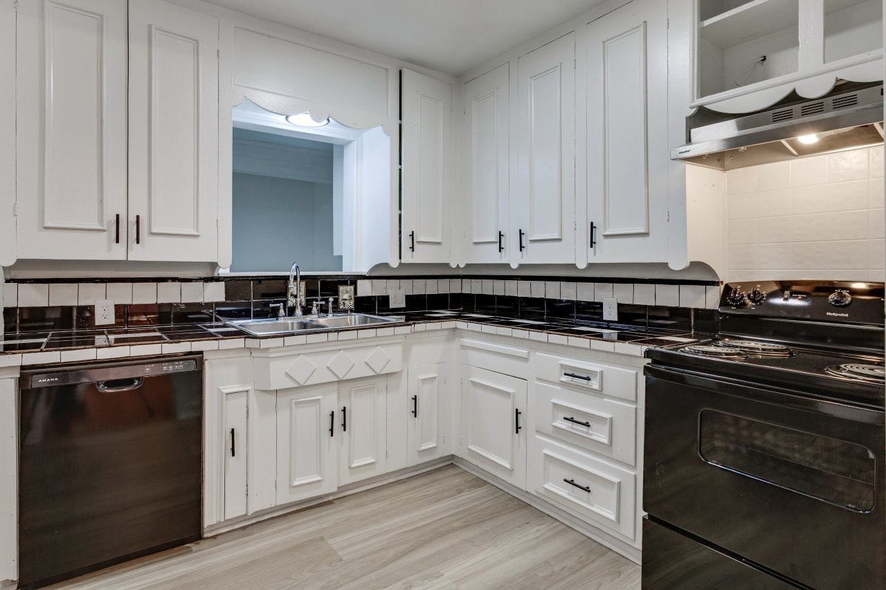 617 Wilson Street Lancaster TX 75146