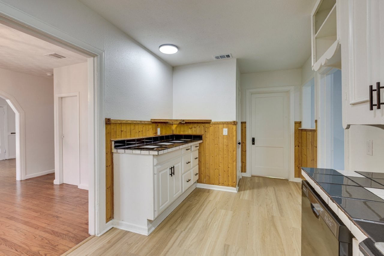 617 Wilson Street Lancaster TX 75146