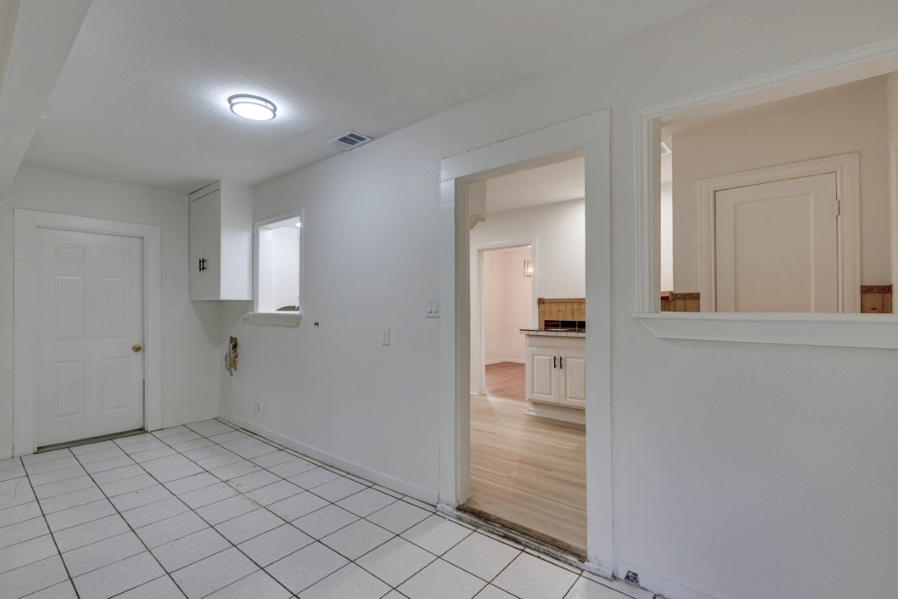 617 Wilson Street Lancaster TX 75146