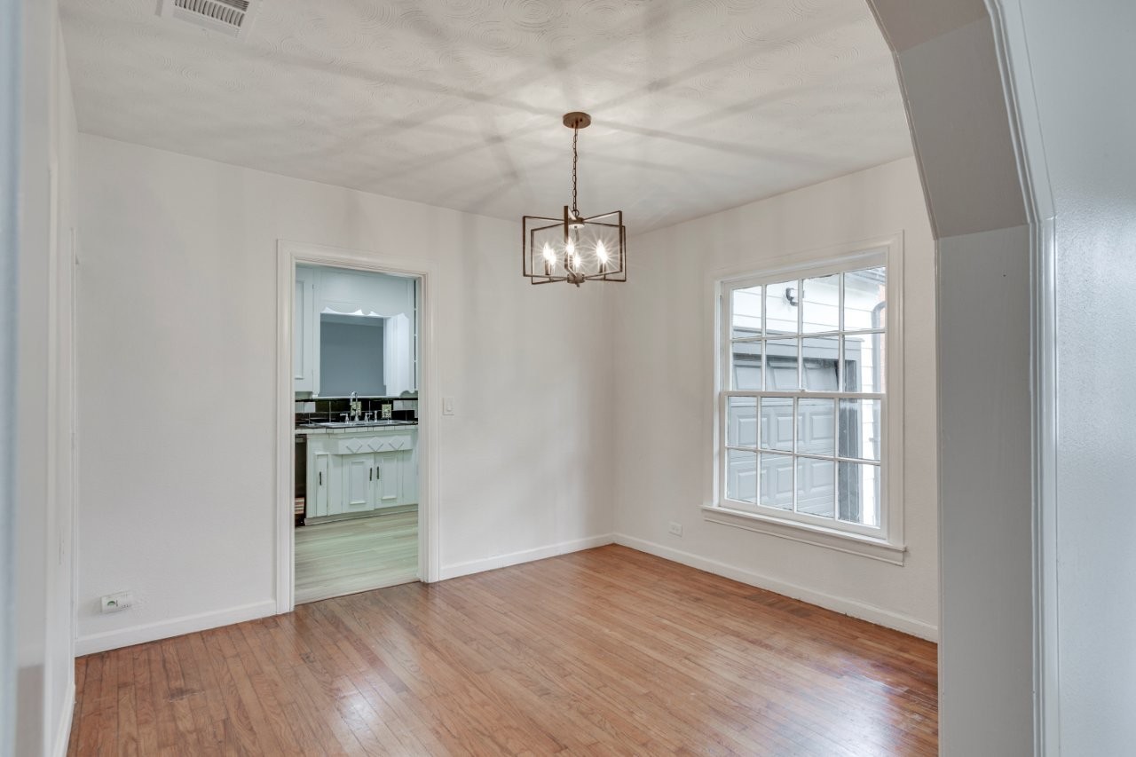 617 Wilson Street Lancaster TX 75146
