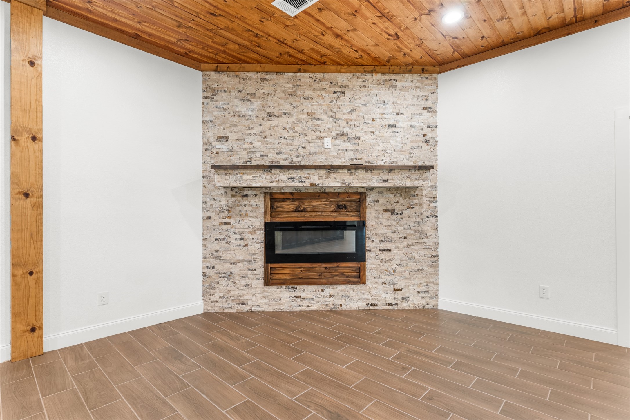 1215 E Stegall Road Robinson TX 76706