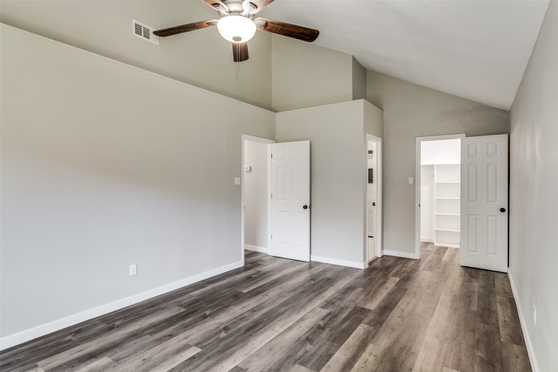 5225 Livermore Drive Arlington TX 76017