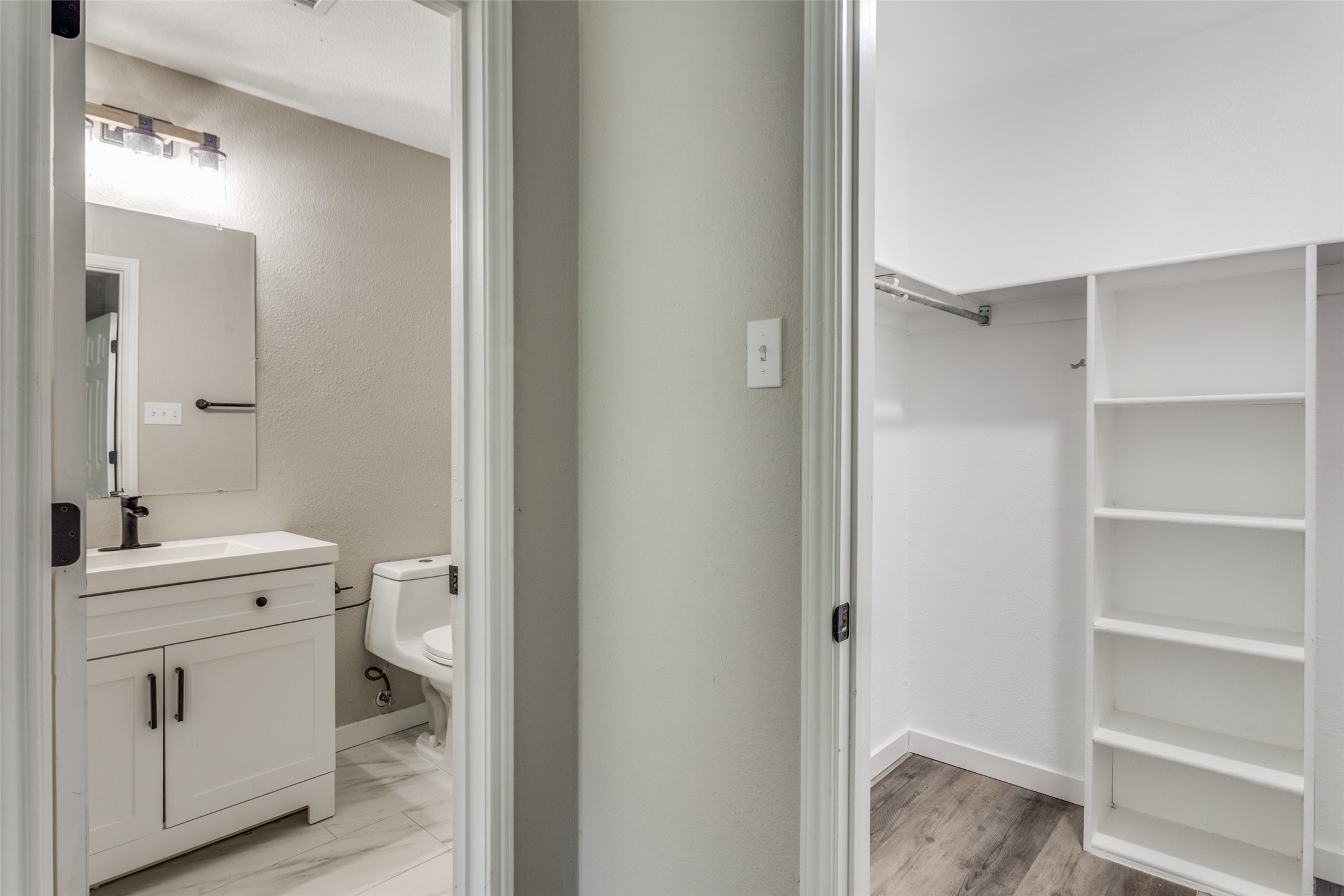 5225 Livermore Drive Arlington TX 76017