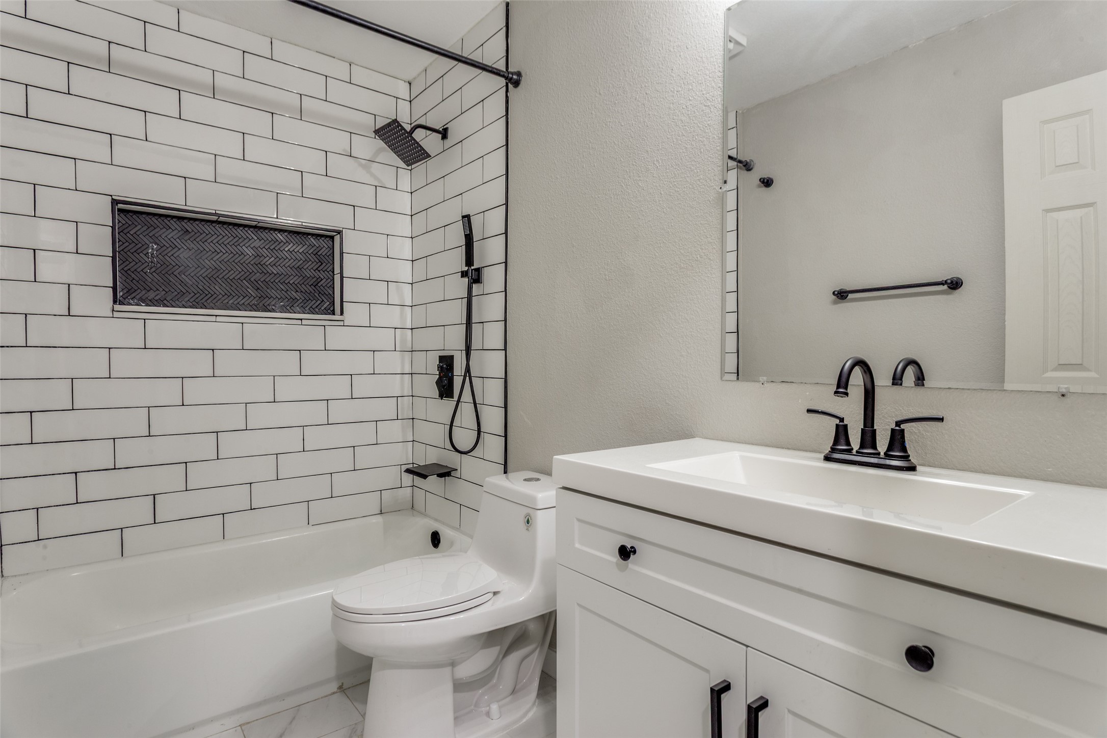 5225 Livermore Drive Arlington TX 76017