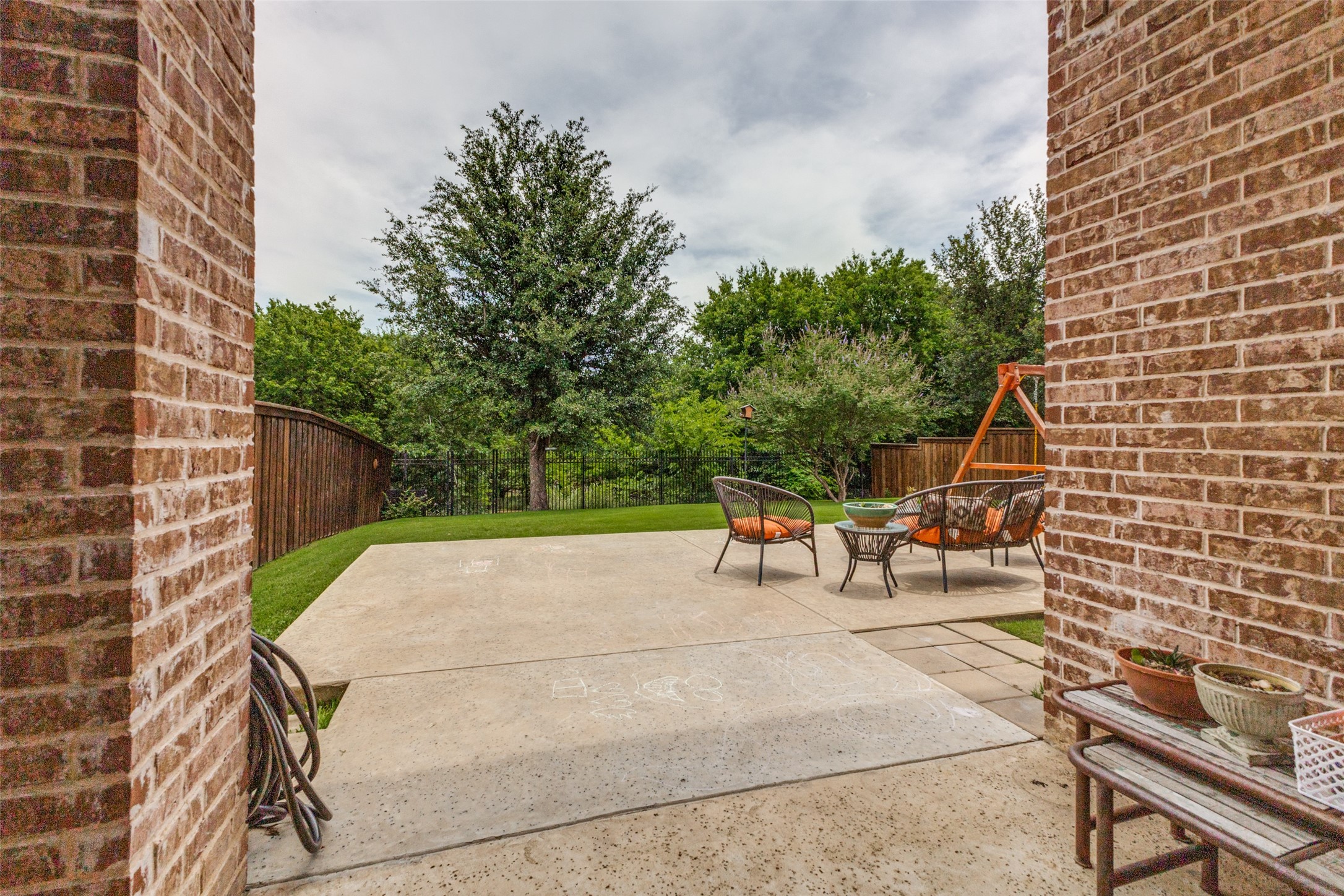 8351 Norwich The Colony TX 75056