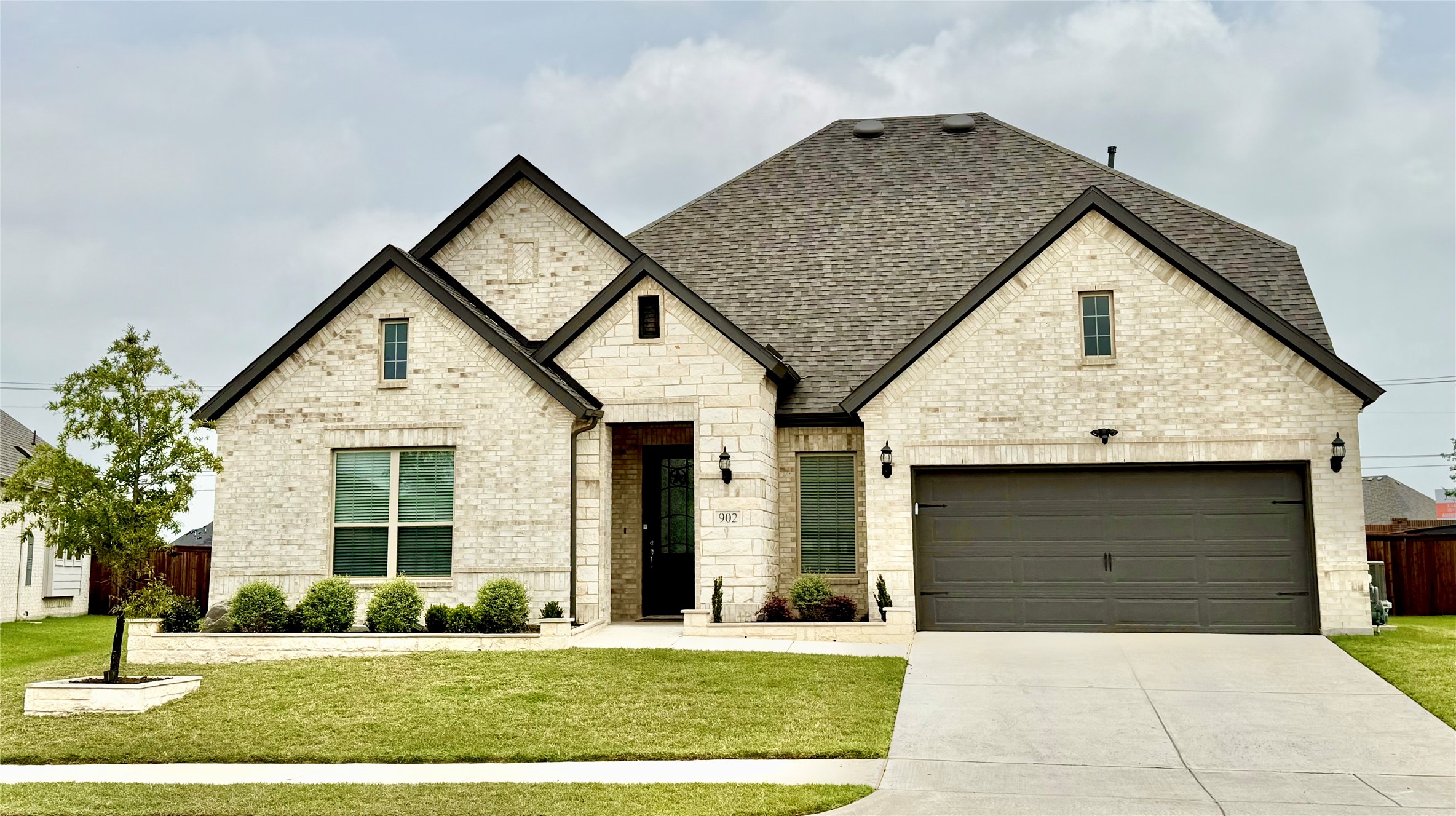 902 Lannister Street Mansfield TX 76063