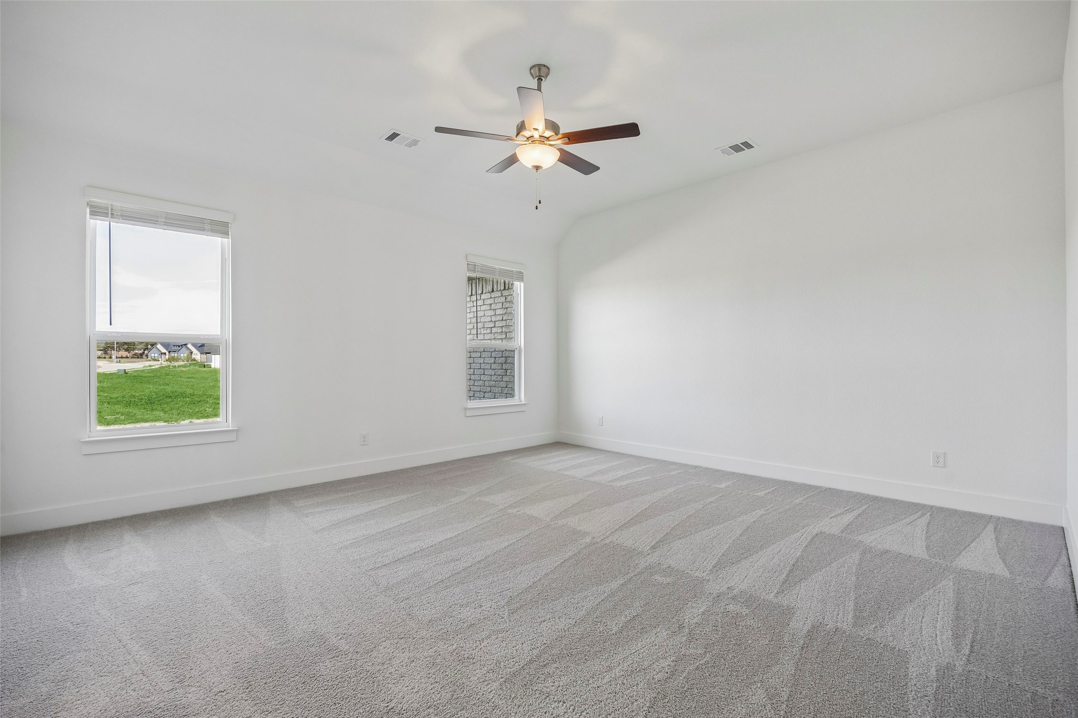 1929 Comanche Drive Desoto TX 75115