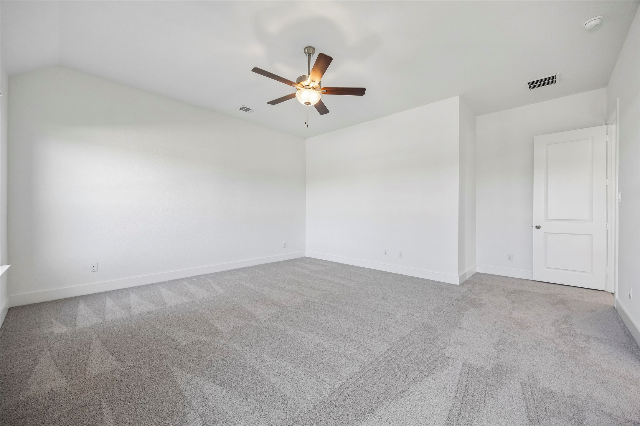 1929 Comanche Drive Desoto TX 75115