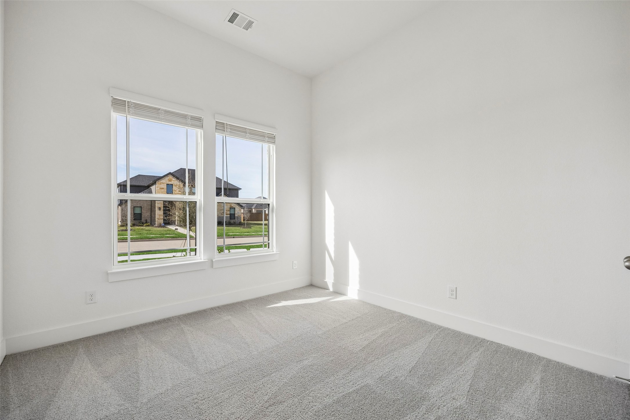 1929 Comanche Drive Desoto TX 75115