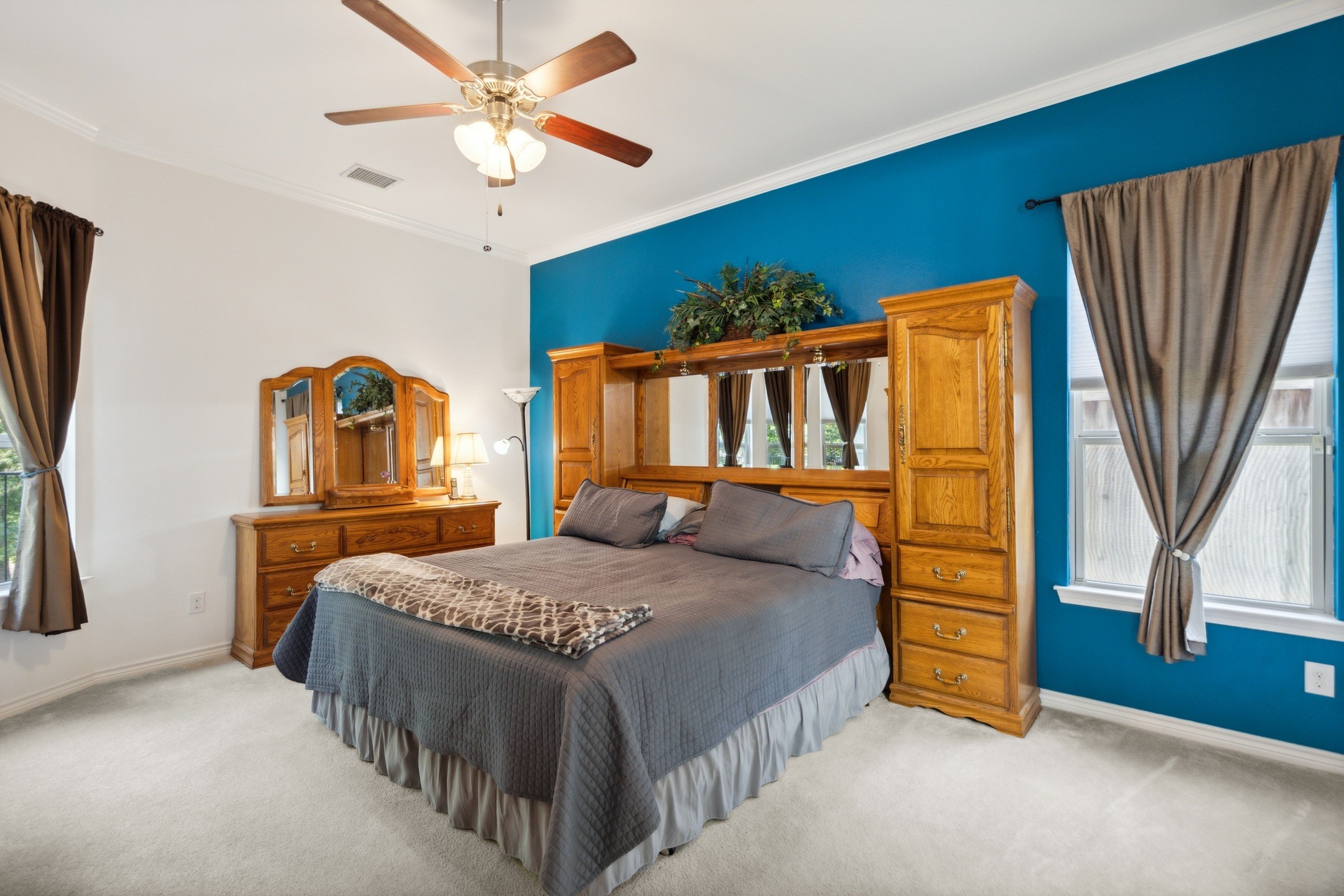 2824 Lazy Creek Drive Grand Prairie TX 75052