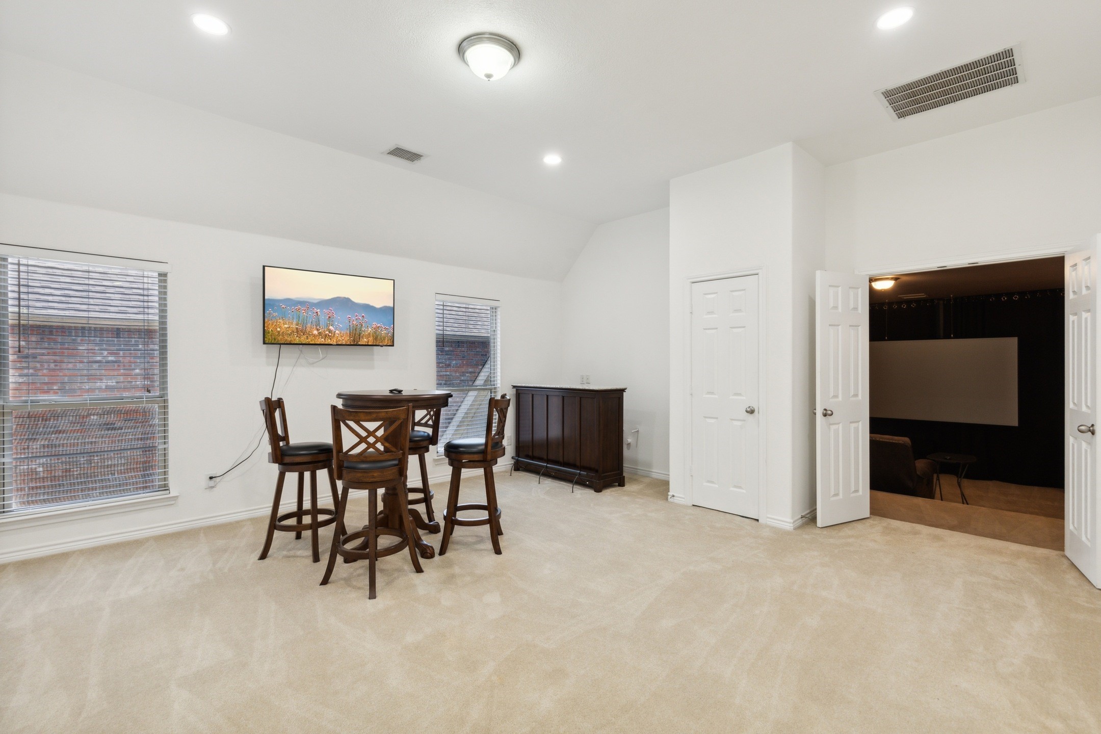 2824 Lazy Creek Drive Grand Prairie TX 75052