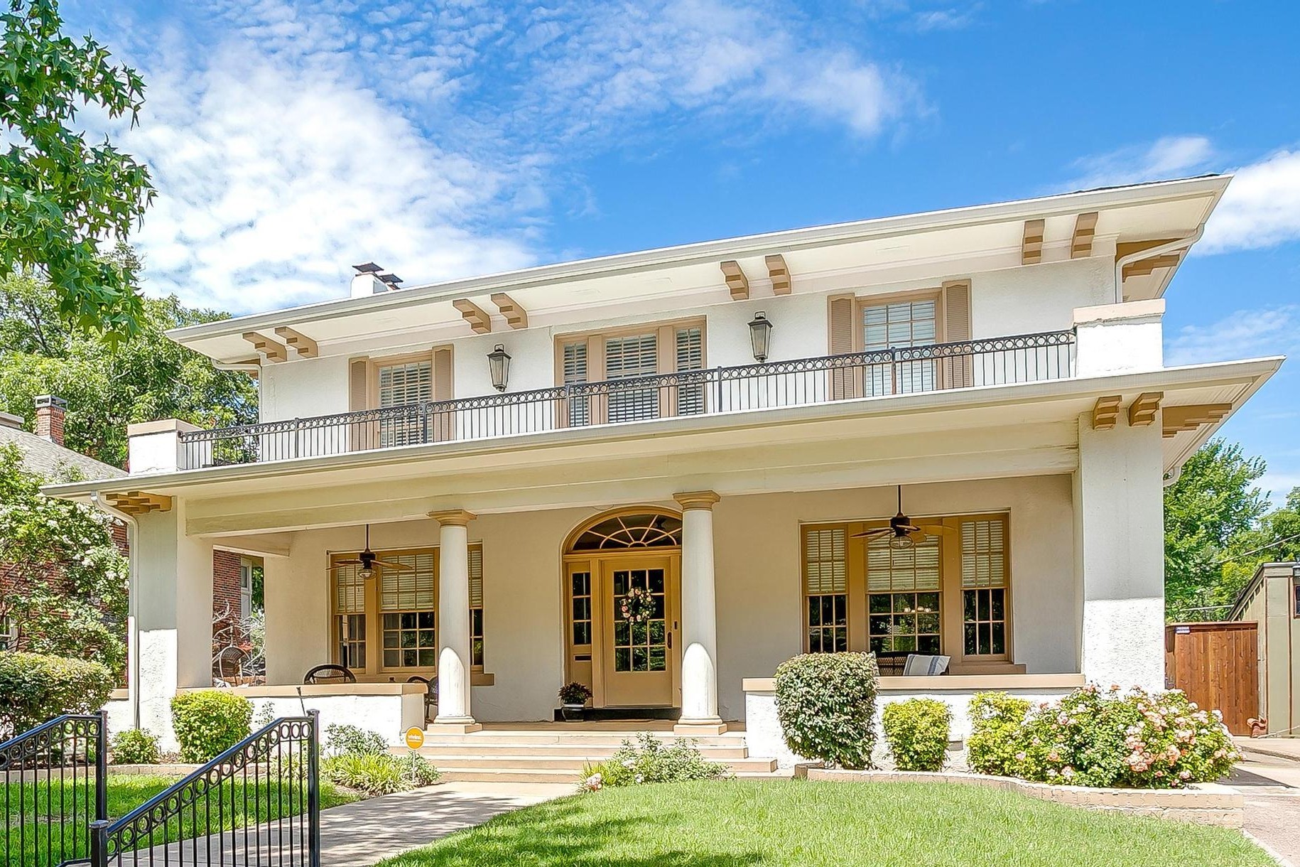 2418 5th Avenue Fort Worth TX 76110