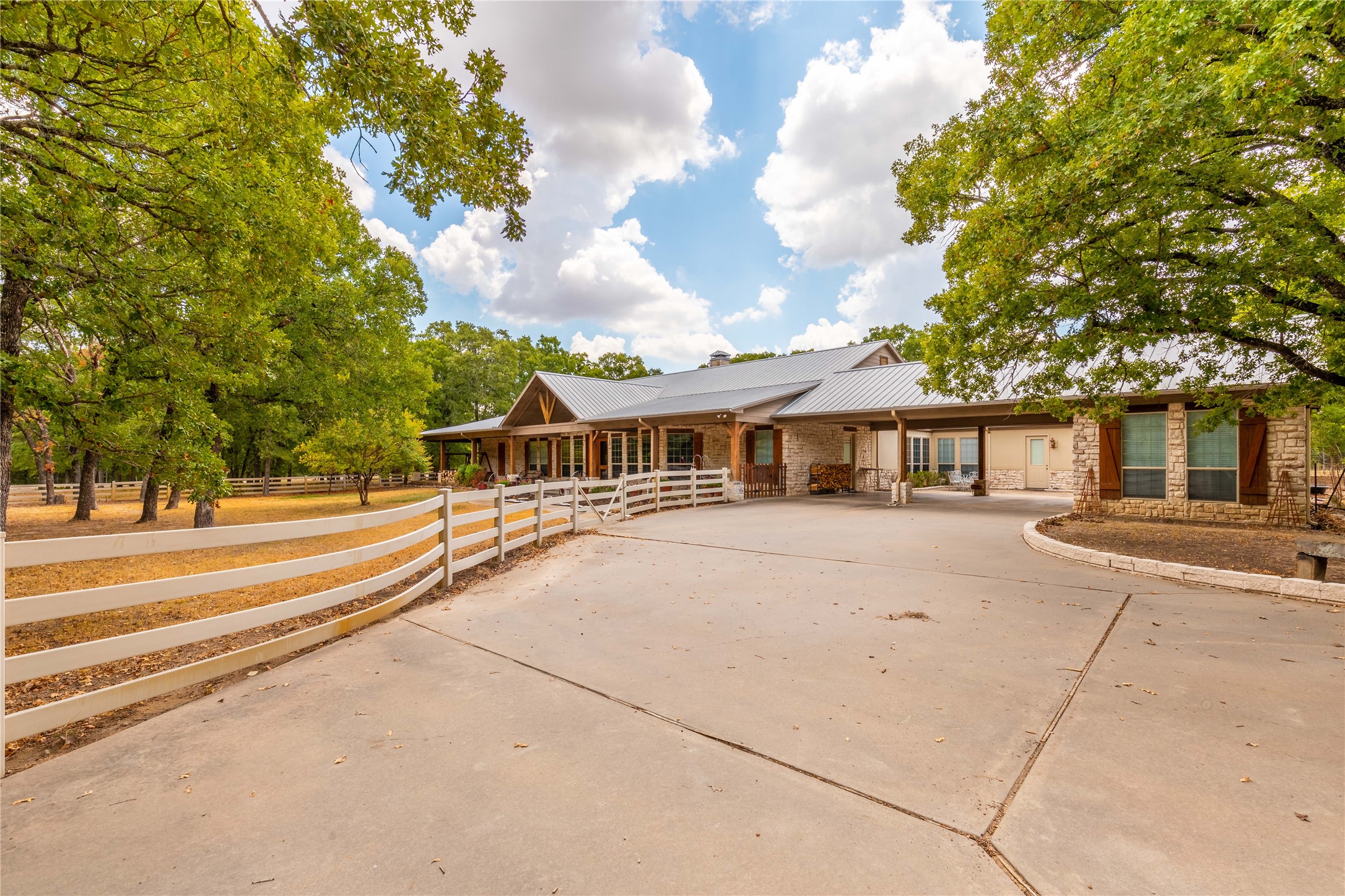 2702 Hidden Trails Road Royse City TX 75189